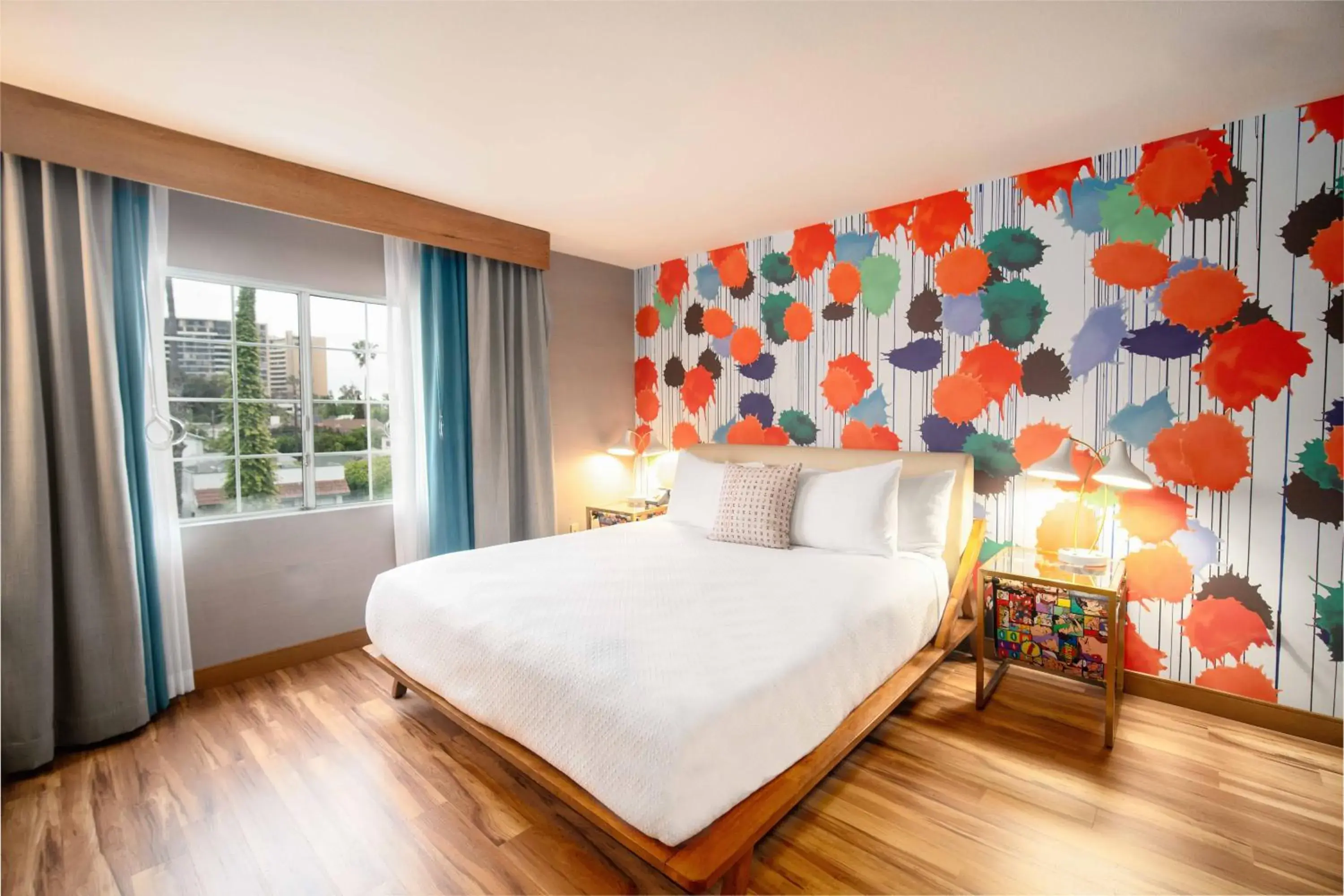 King Room - Disability Access in The Kinney - Venice Beach King Room - Disability Access in The Kinney - Venice Beach