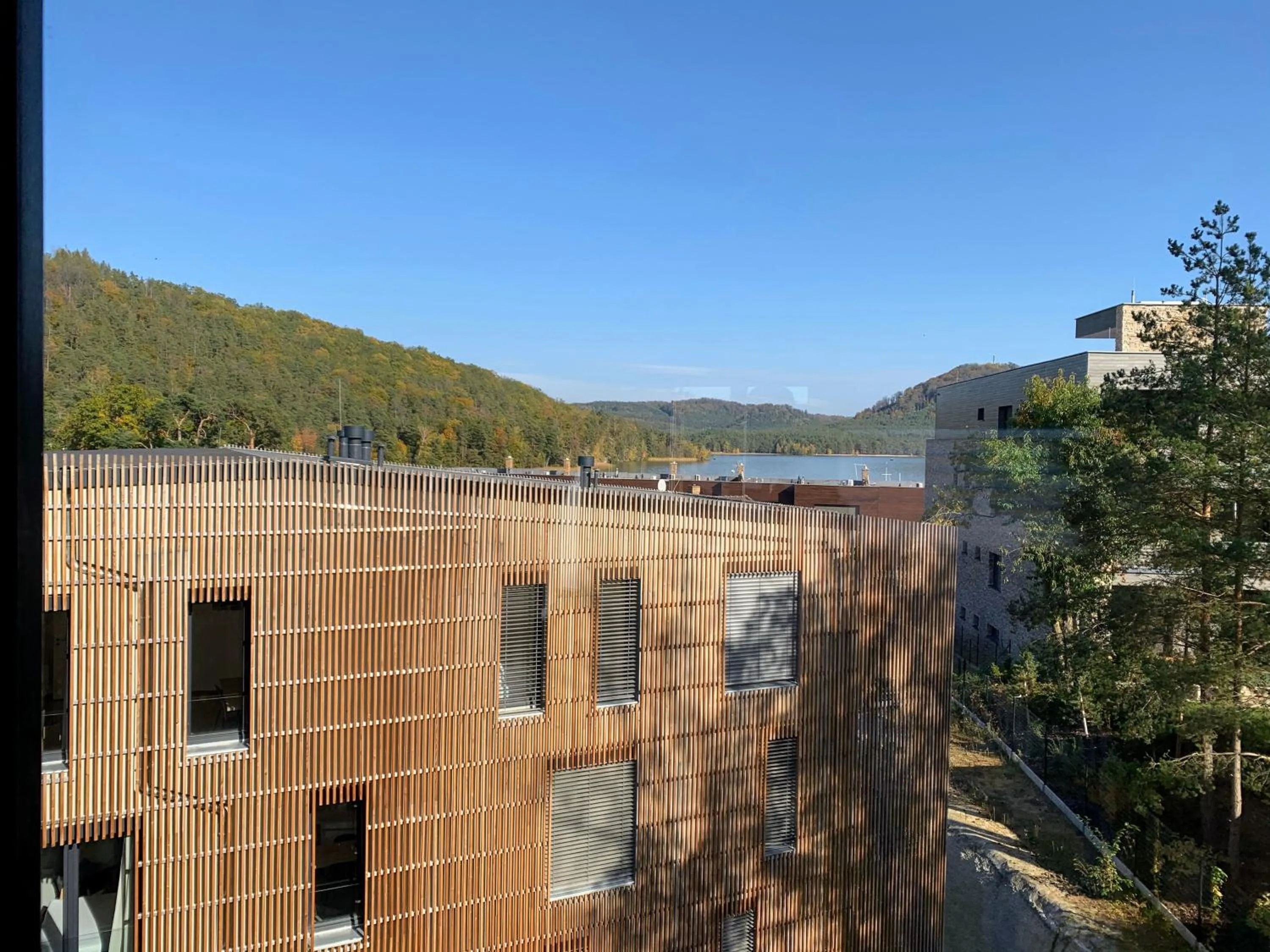 Lake view in Lakepark Residence