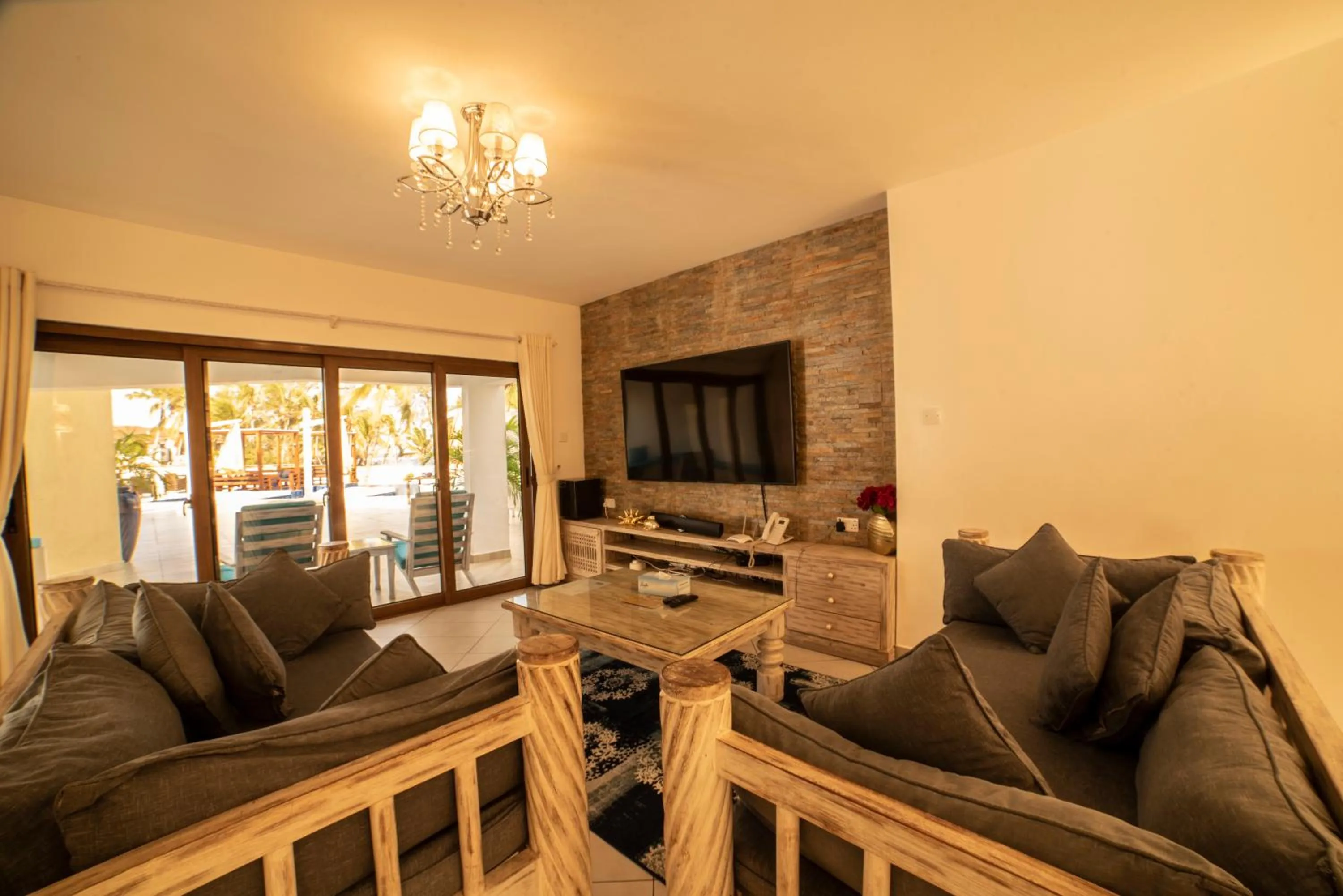Living room in Jumeirah Beachfront