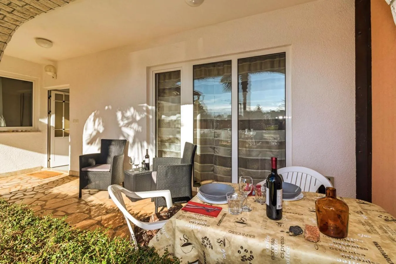 Patio in Casa Zen