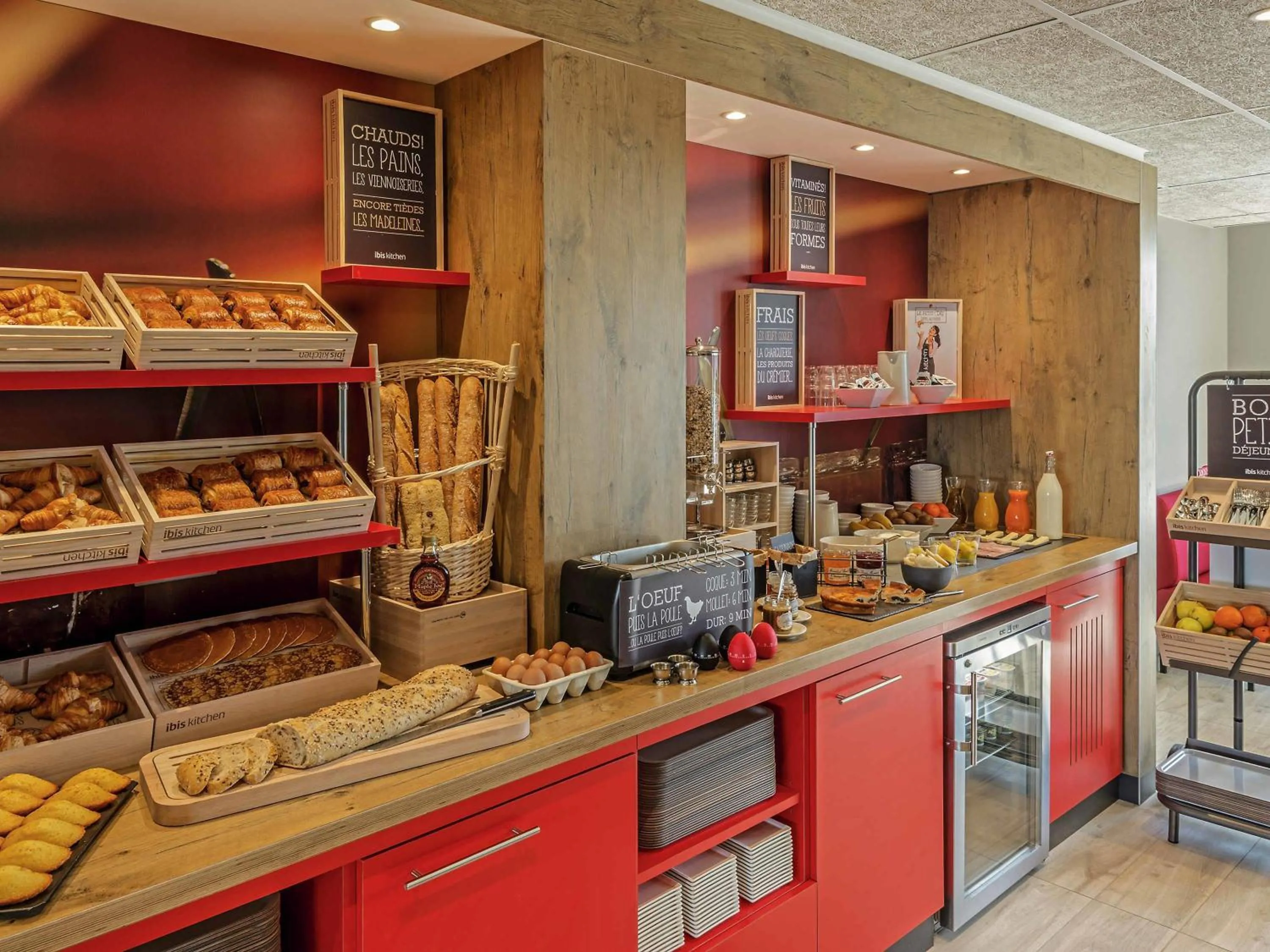 Breakfast in ibis Pontorson Baie Du Mont Saint Michel