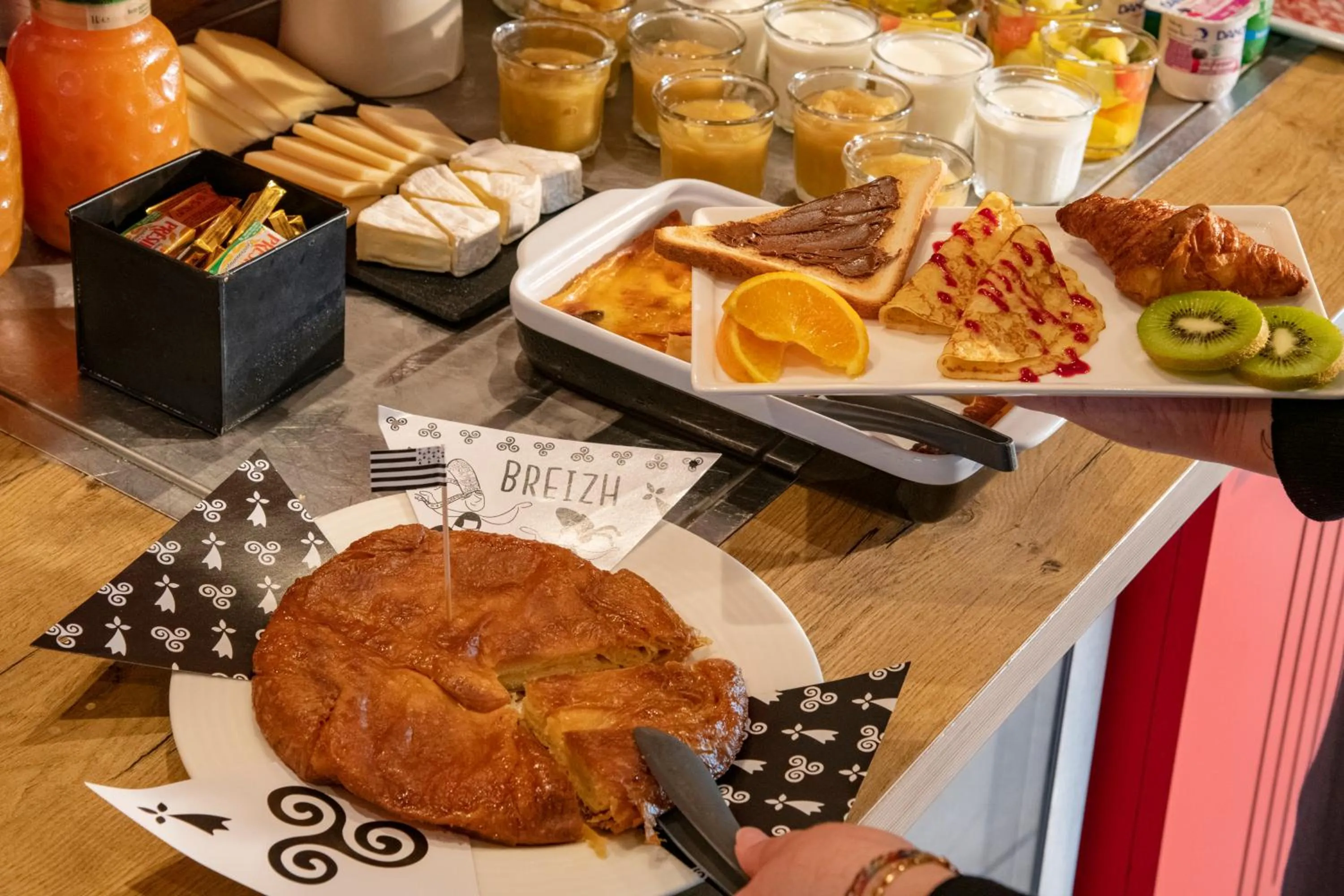 Buffet breakfast in ibis Pontorson Baie Du Mont Saint Michel