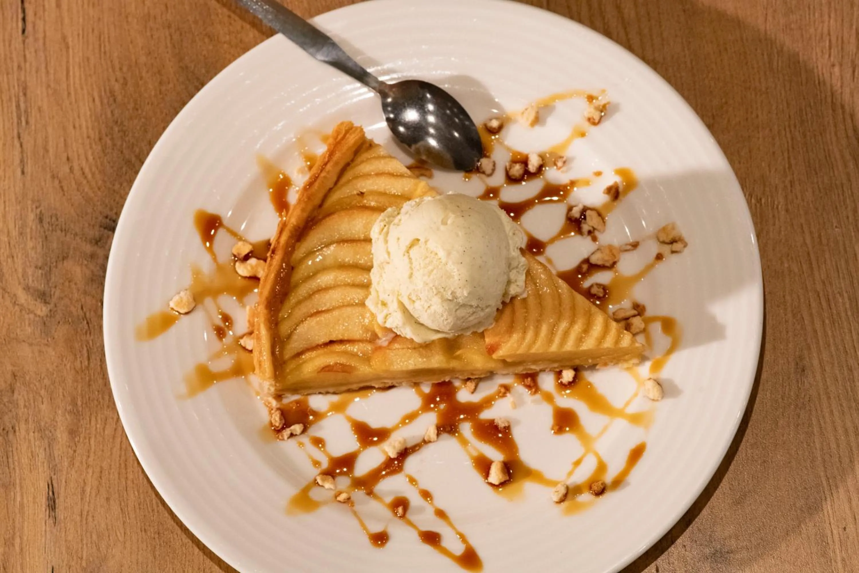 Restaurant/places to eat in ibis Pontorson Baie Du Mont Saint Michel