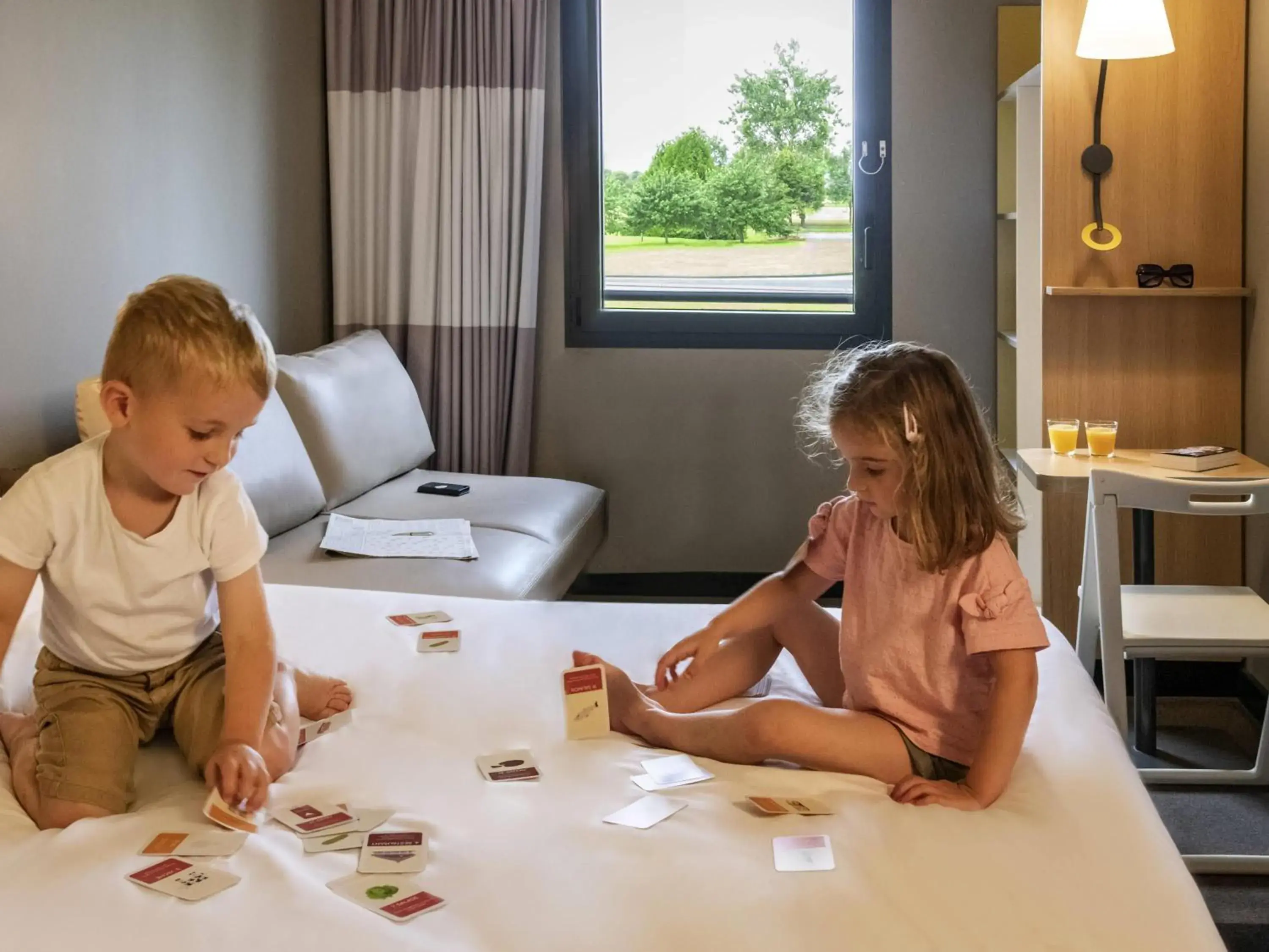 Bedroom in ibis Pontorson Baie Du Mont Saint Michel Bedroom in ibis Pontorson Baie Du Mont Saint Michel