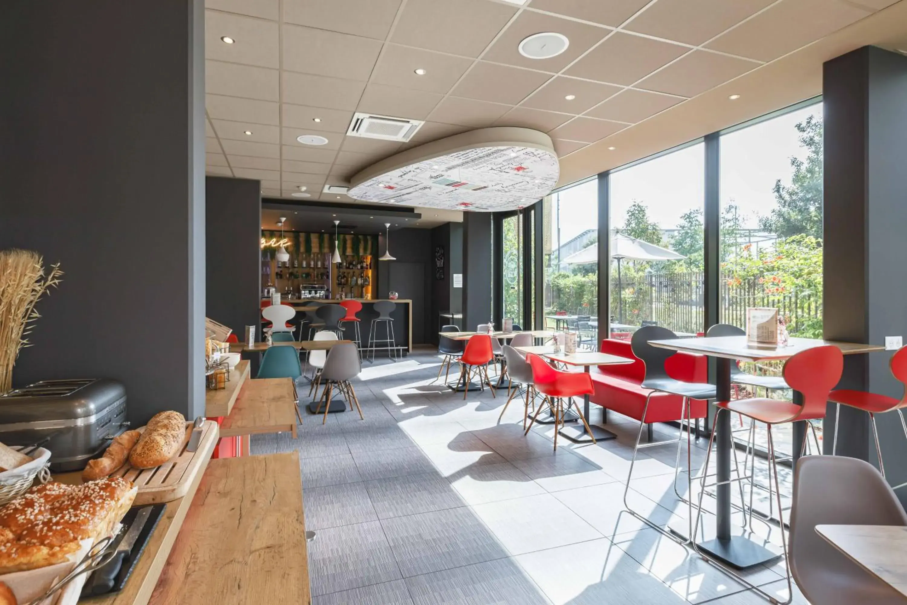 Breakfast in ibis Lyon Carre De Soie Breakfast in ibis Lyon Carre De Soie