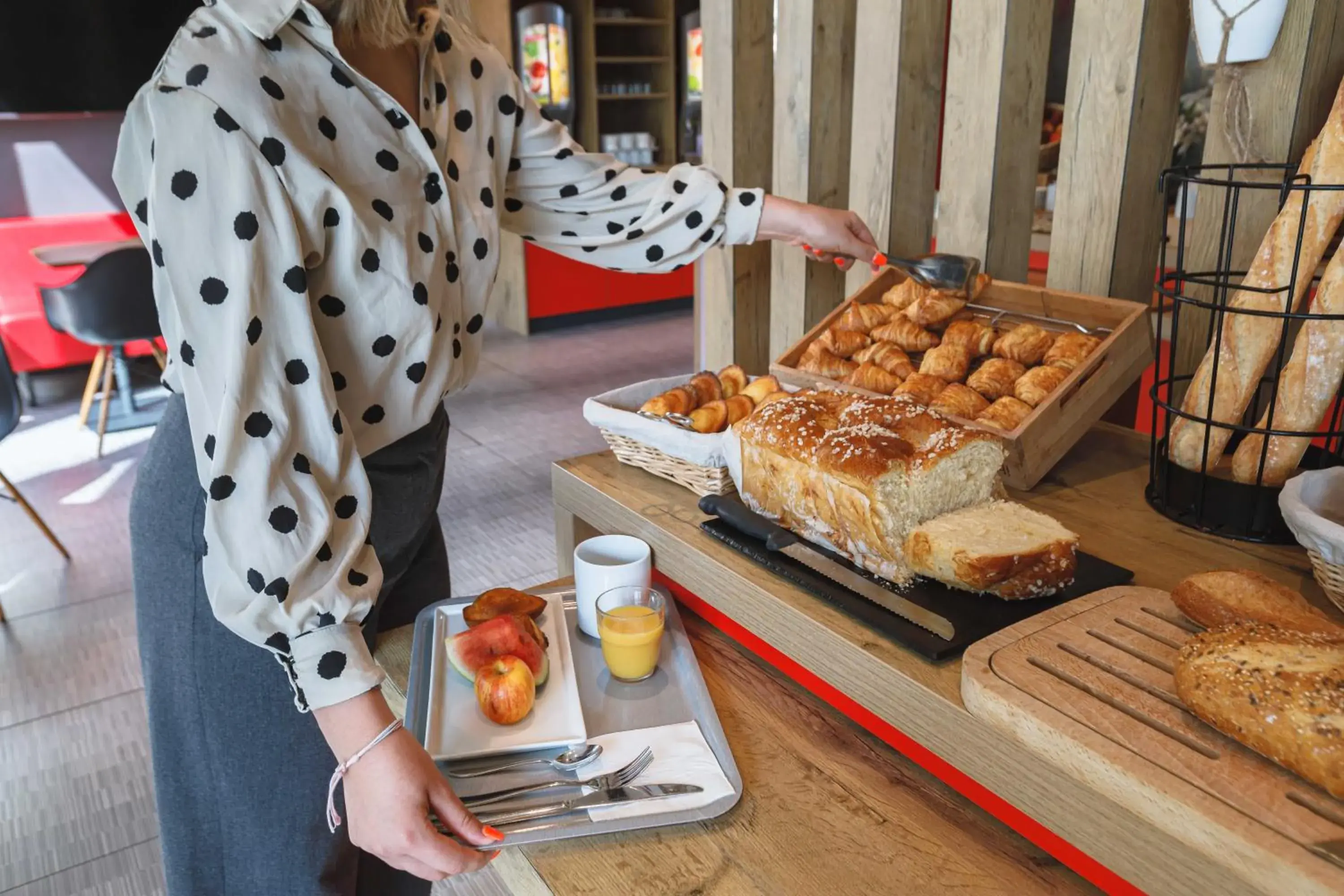 Breakfast in ibis Lyon Carre De Soie Breakfast in ibis Lyon Carre De Soie