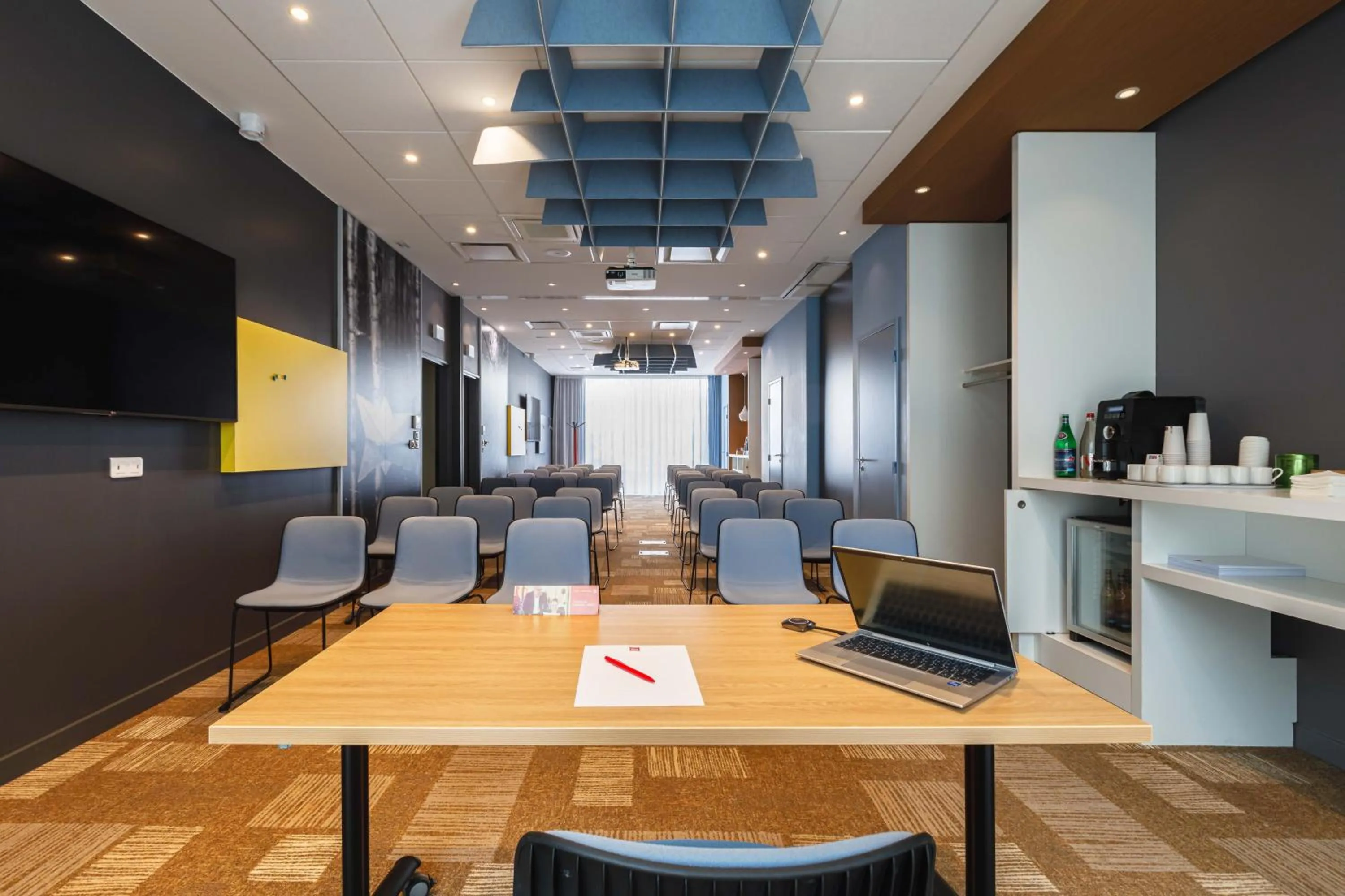 Meeting/conference room in ibis Lyon Carre De Soie