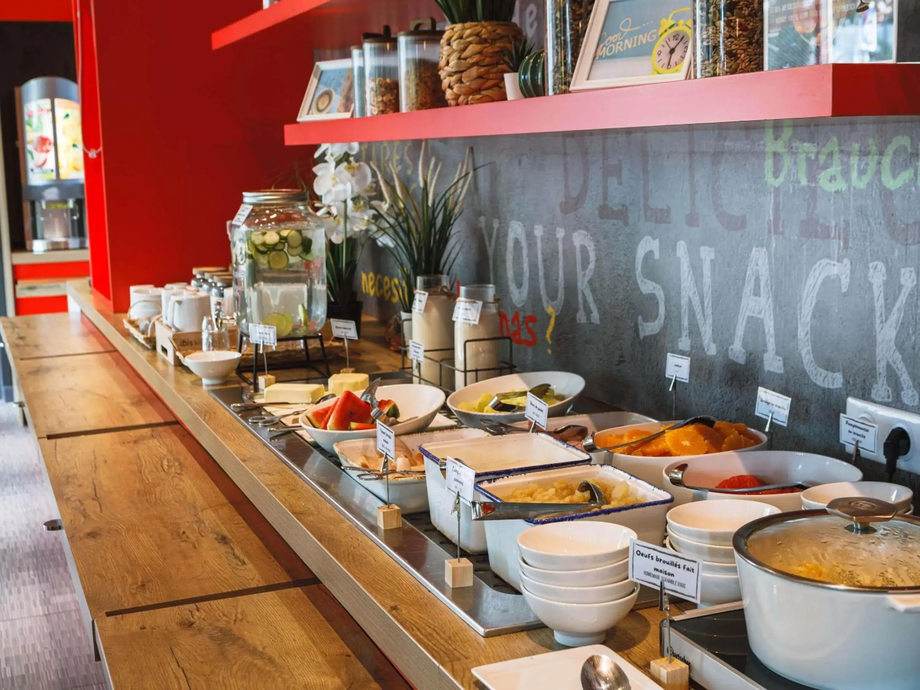 Breakfast in ibis Lyon Carre De Soie Breakfast in ibis Lyon Carre De Soie