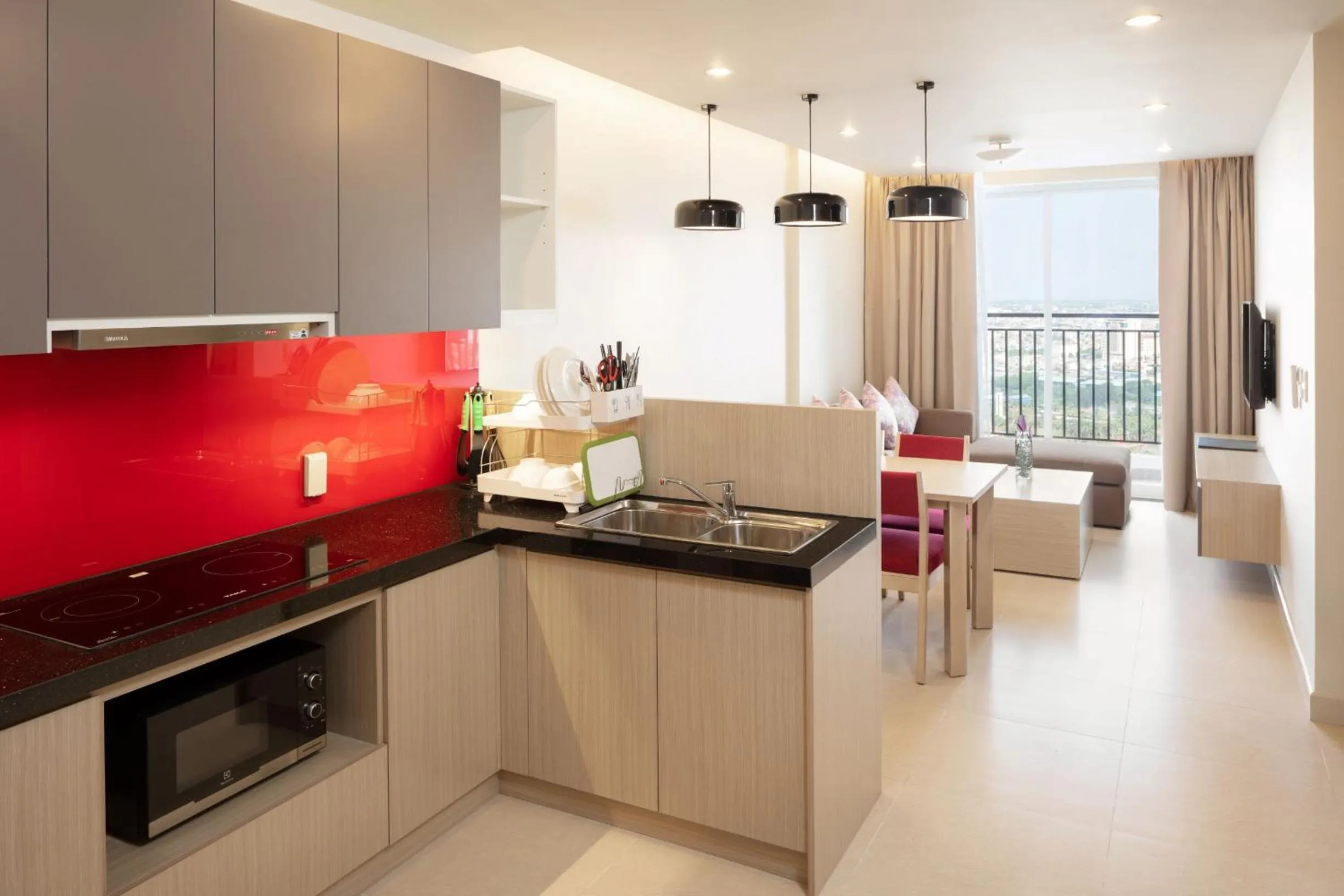Kitchen or kitchenette in Mercure Hai Phong