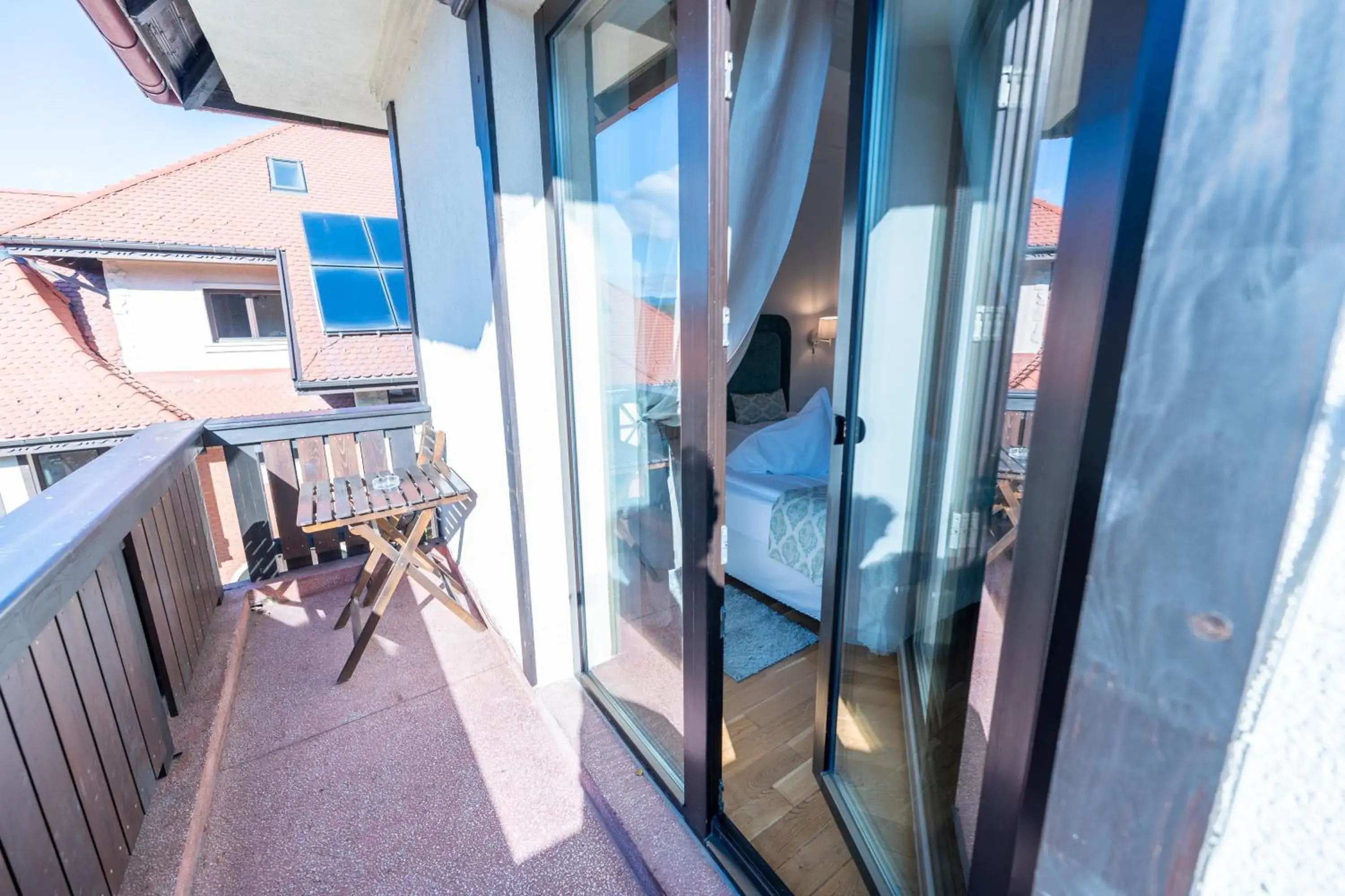 Deluxe Double Room with Castle View in Casa Din Bran - Inn Cuisine Deluxe Double Room with Castle View in Casa Din Bran - Inn Cuisine