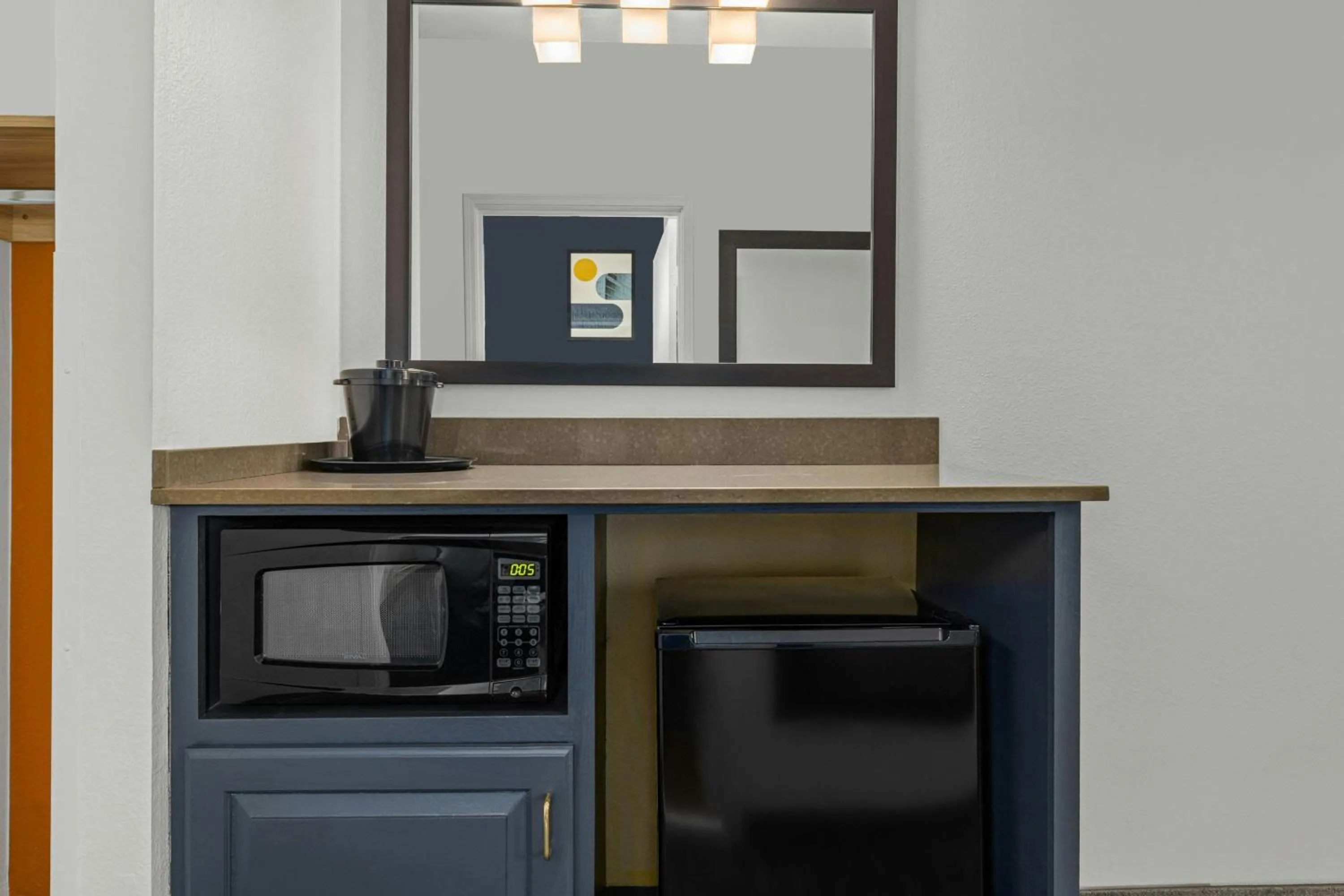 Lounge or bar in City Express By Marriott Manteno