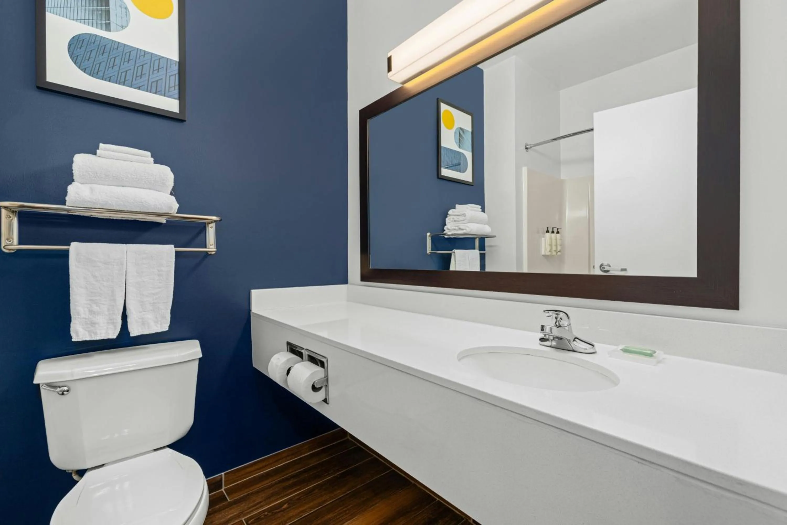 Bathroom in City Express By Marriott Manteno