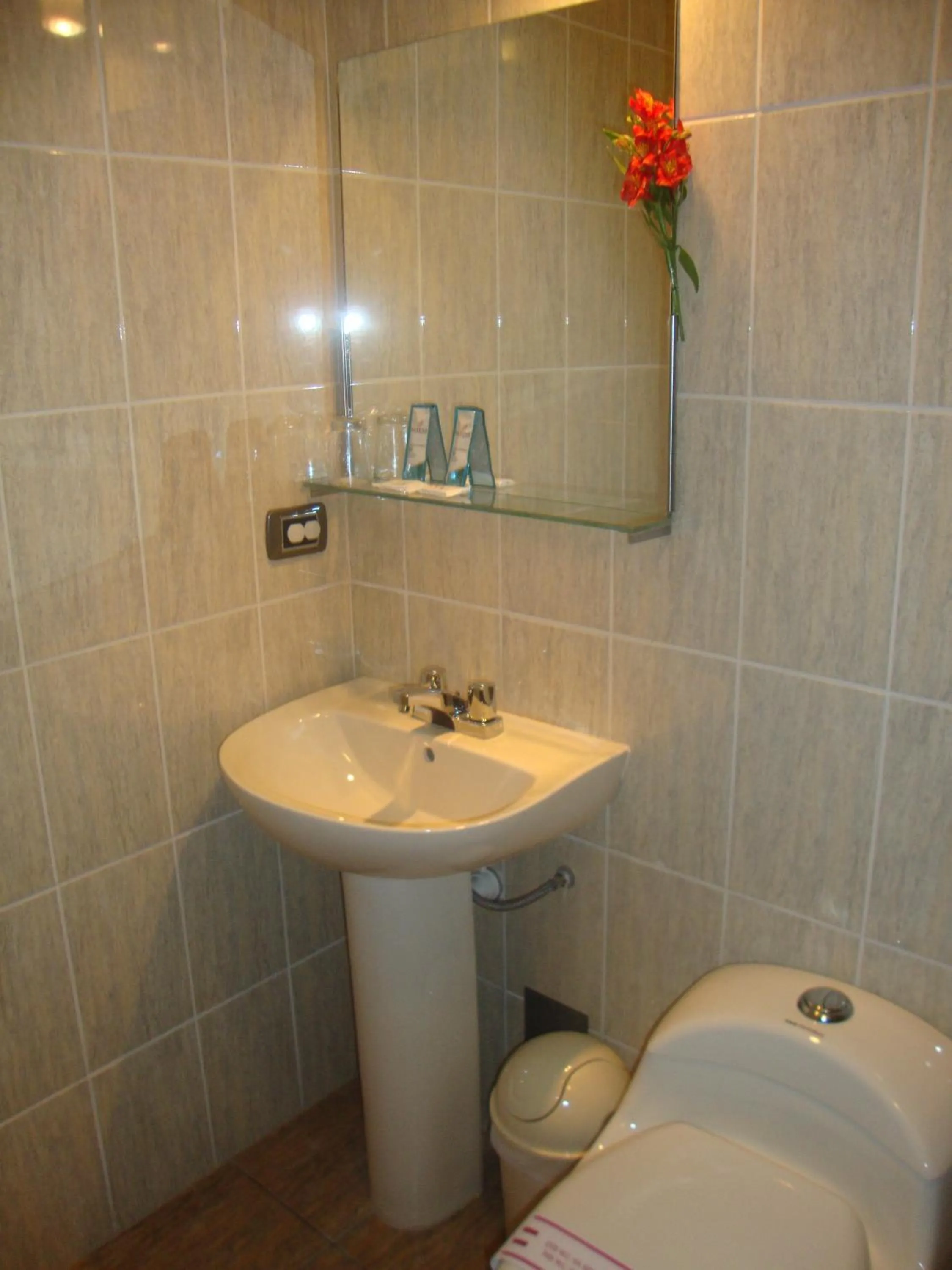 Bathroom in Antawasi Hotel