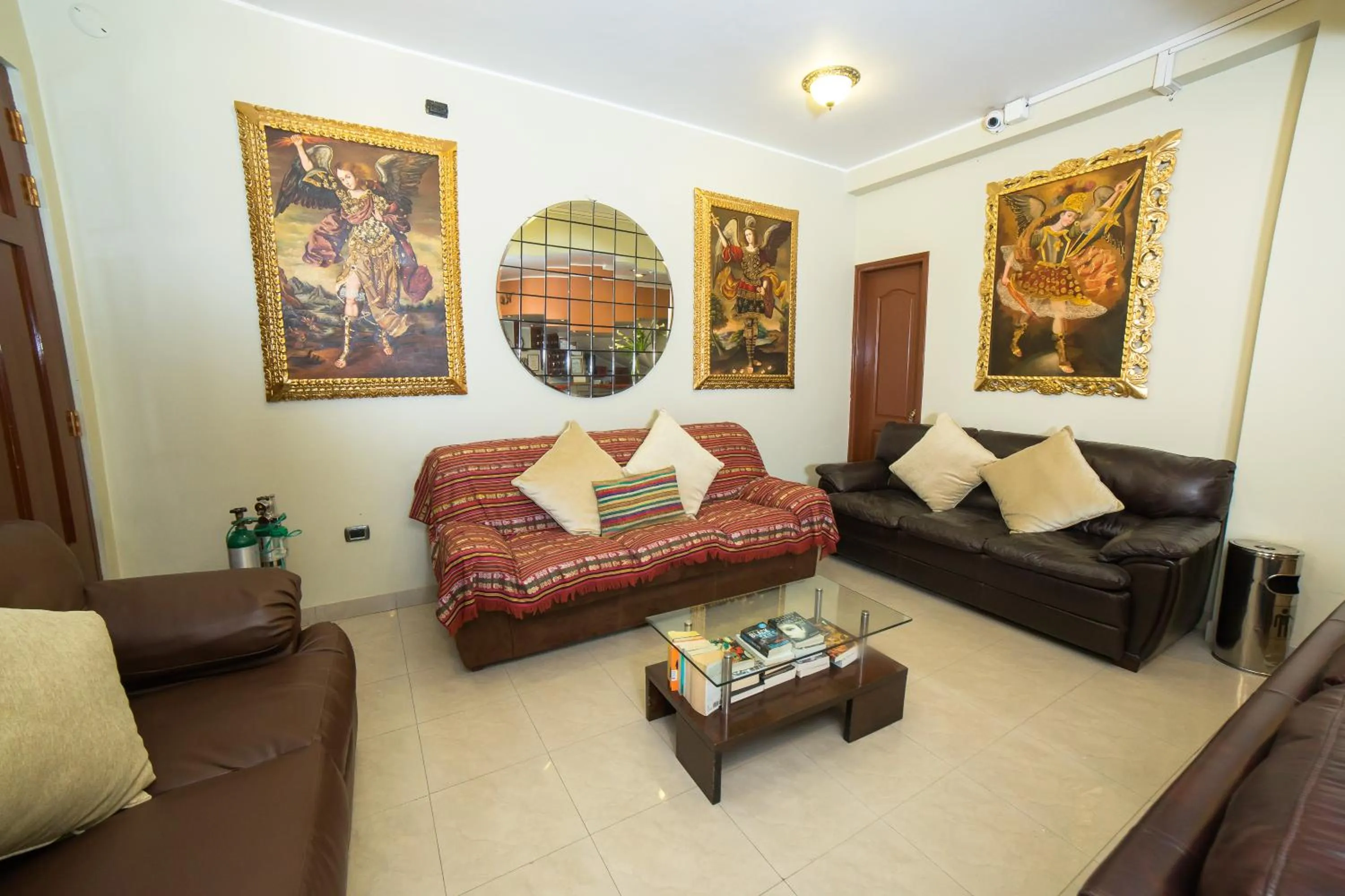 Living room in Antawasi Hotel