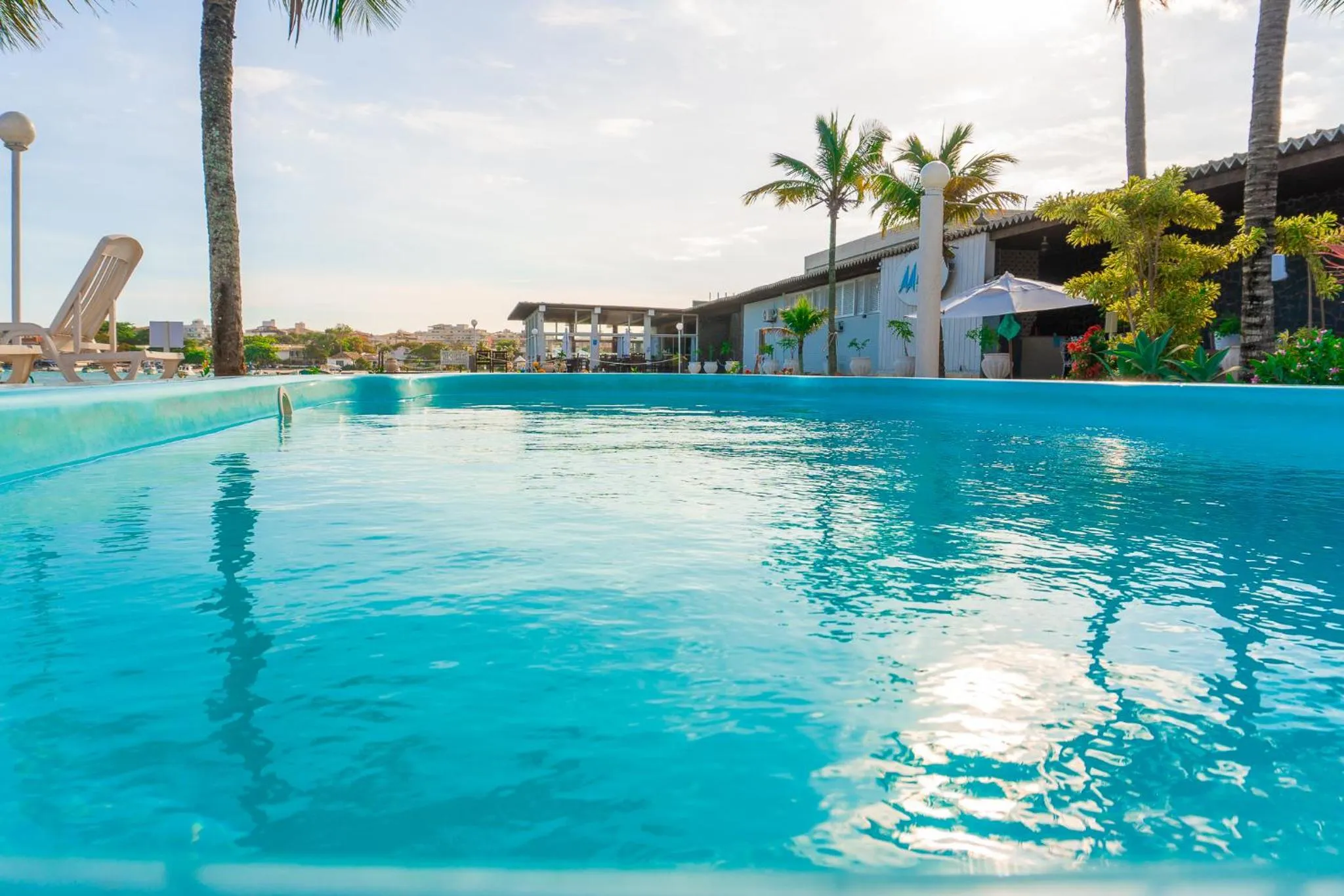 Swimming pool in Pousada Marilia