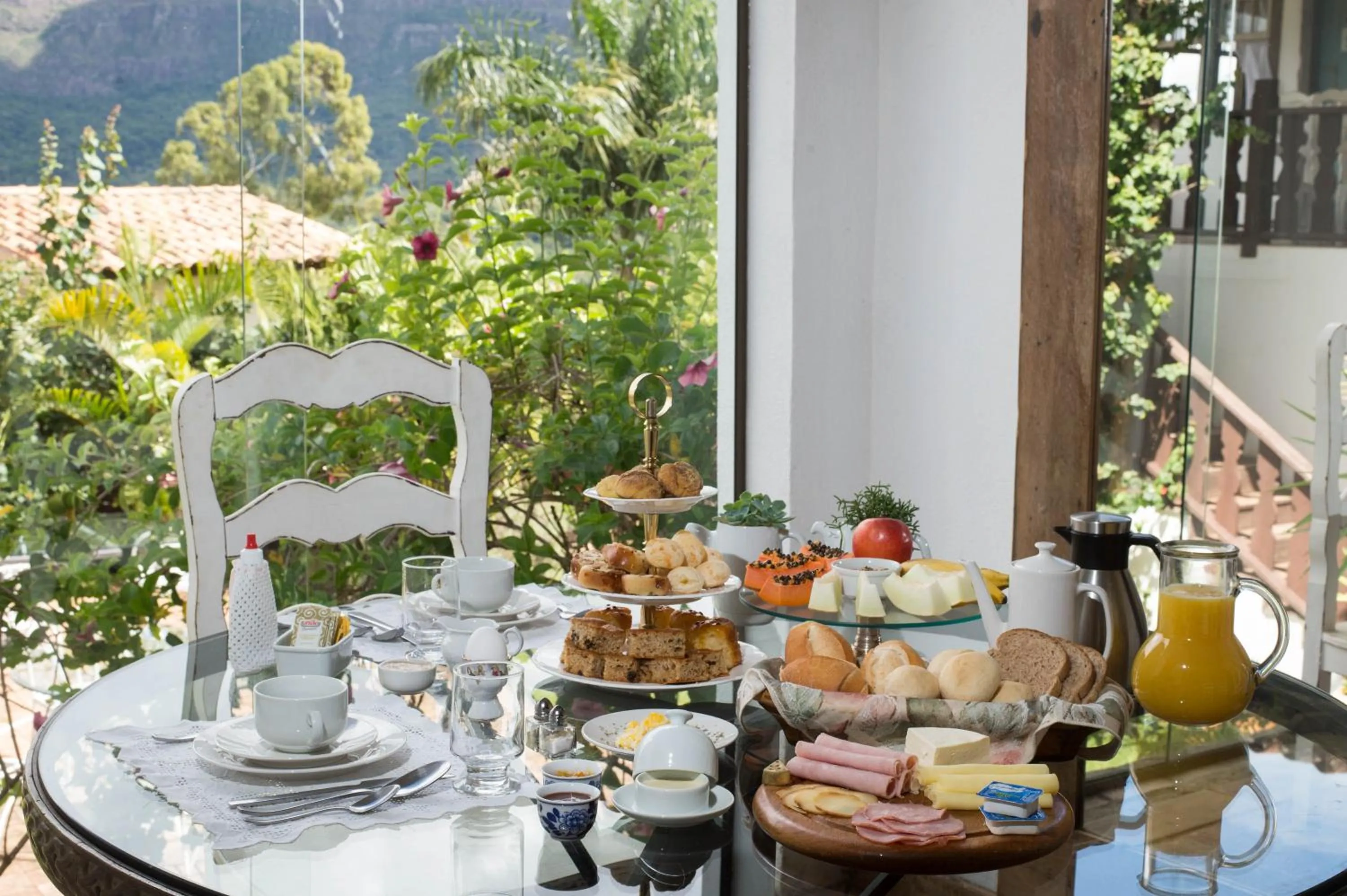 Breakfast in Pouso da Torre