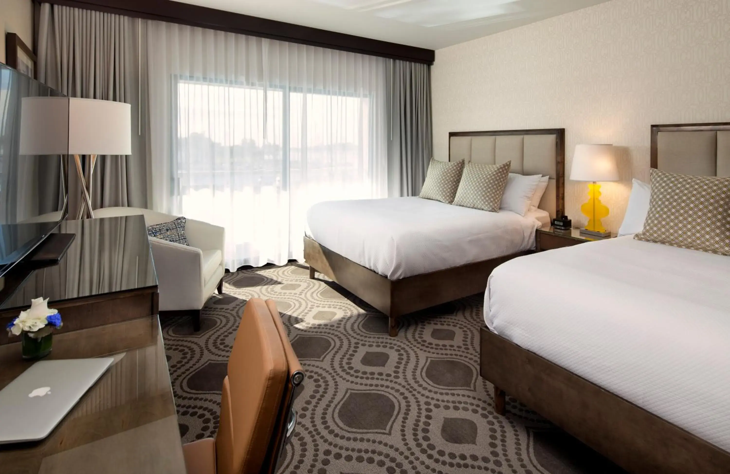 Bedroom, Bed in Marina del Rey Hotel Bedroom, Bed in Marina del Rey Hotel