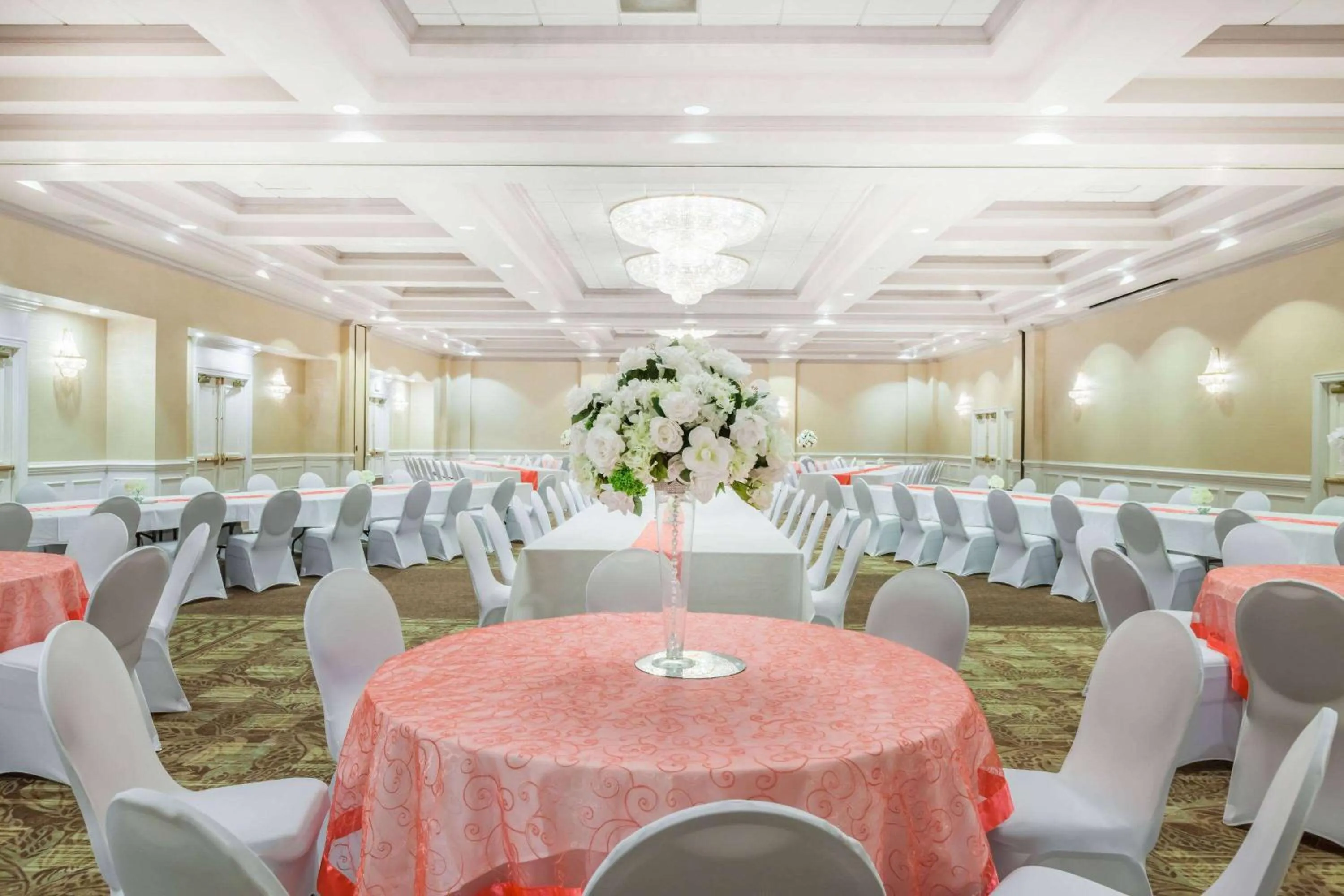 Banquet/Function facilities in Wyndham Virginia Beach Oceanfront