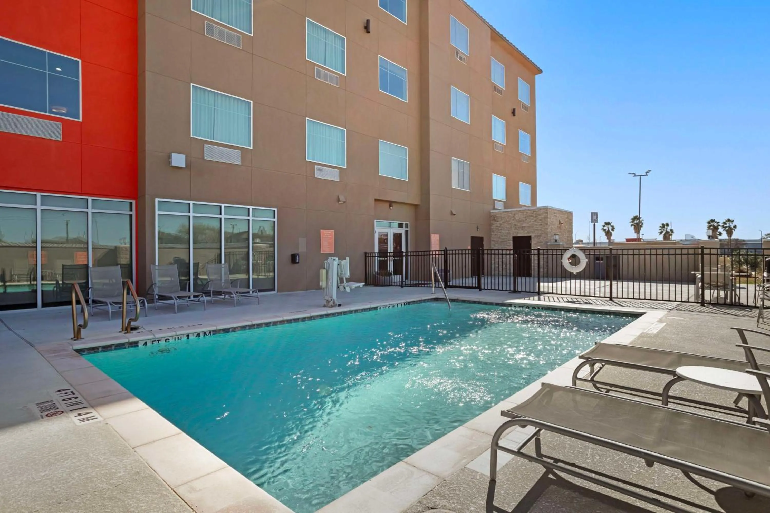 Pool view in Best Western Executive Residency IH-37 Corpus Christi