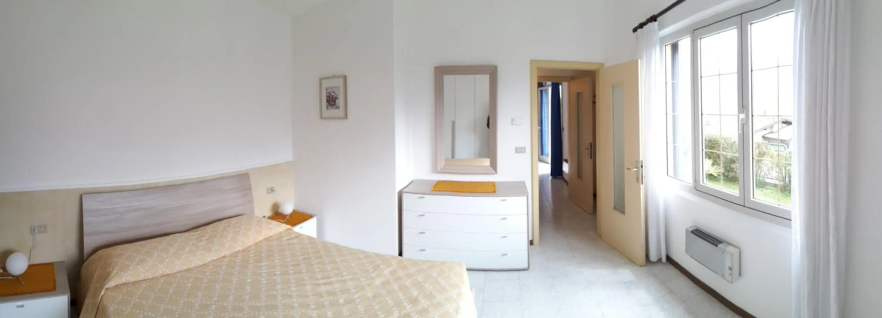 Bedroom, Bed in Appartamenti Villa Clivia