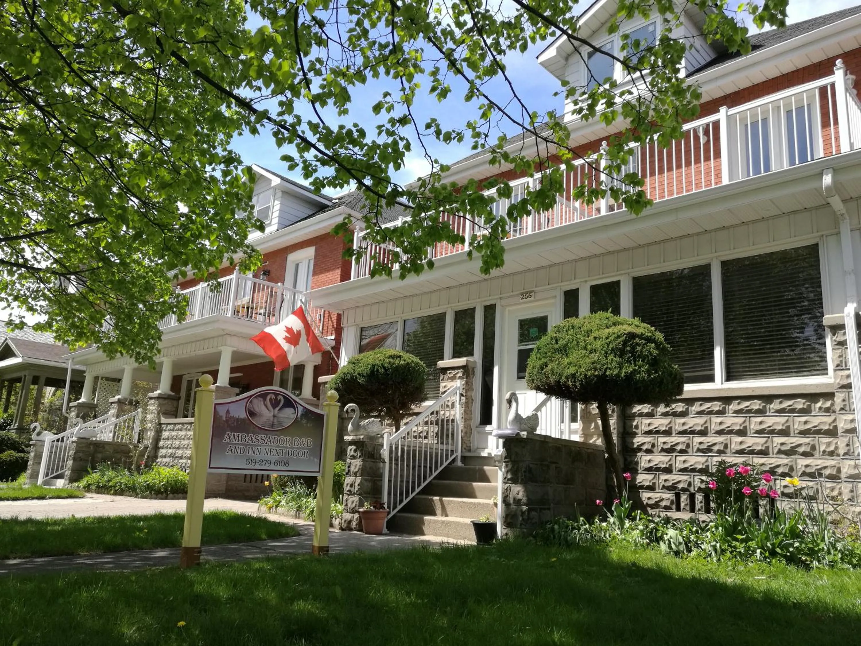 Property building in Ambassador's Inn Next Door