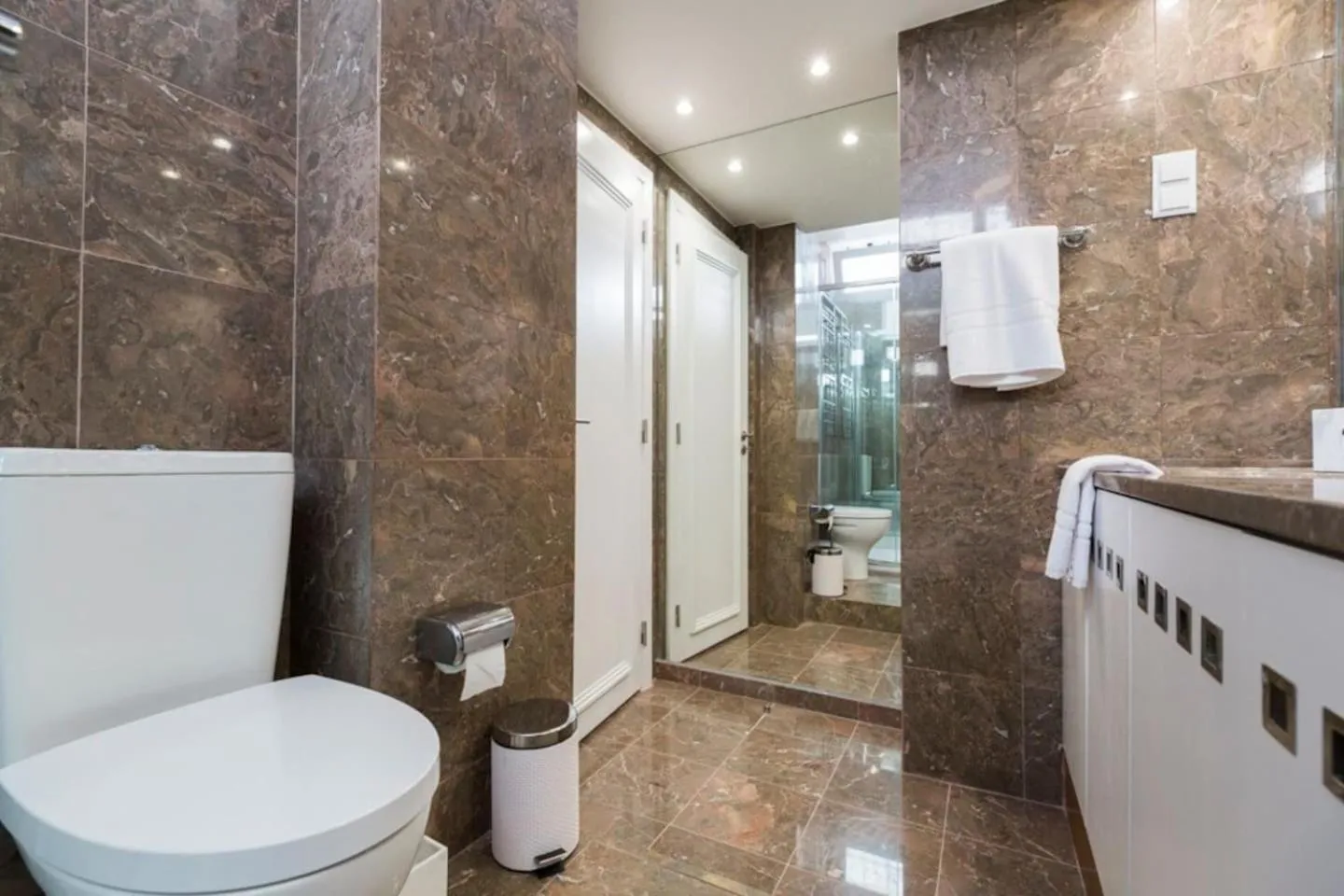 Shower in Olá Lisbon - Luxury Graça I