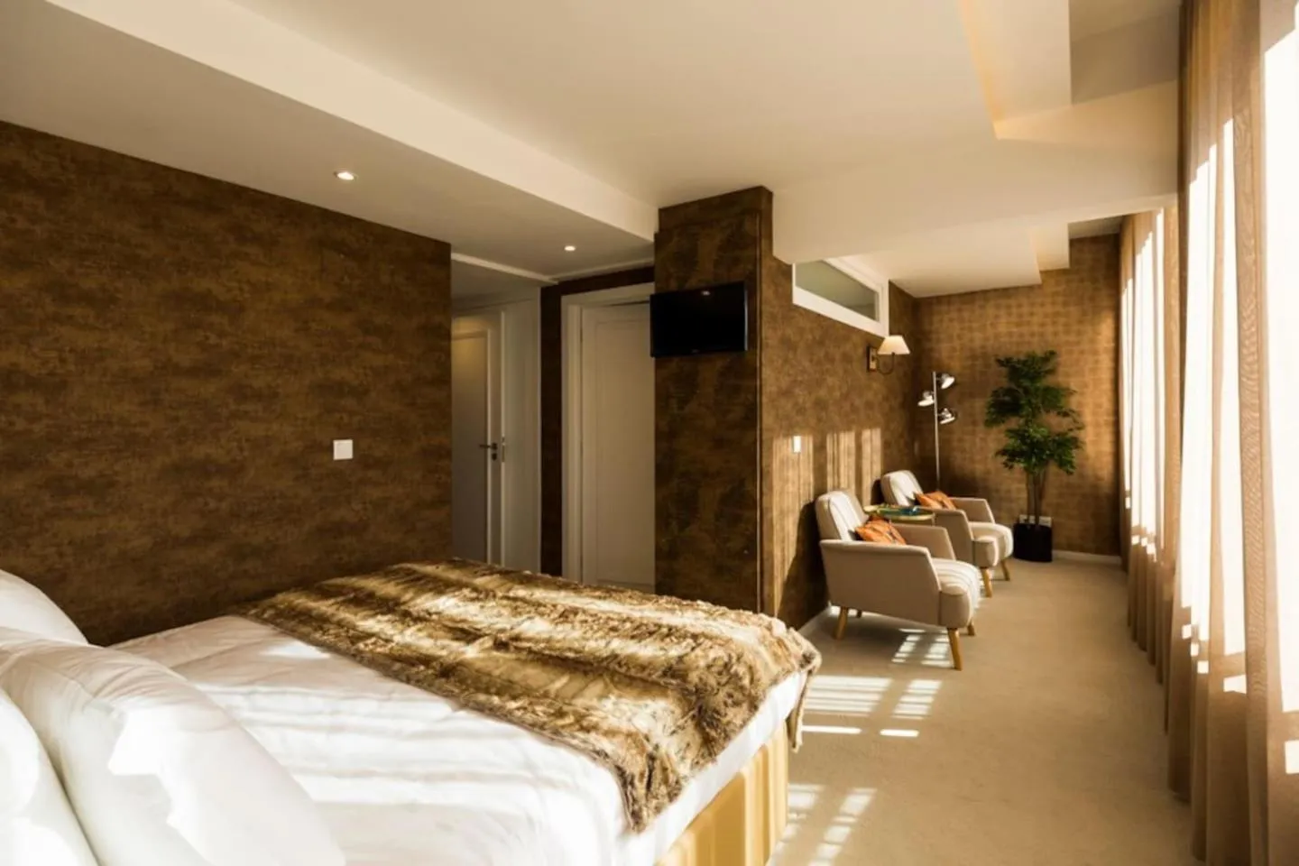 Bed in Olá Lisbon - Luxury Graça I