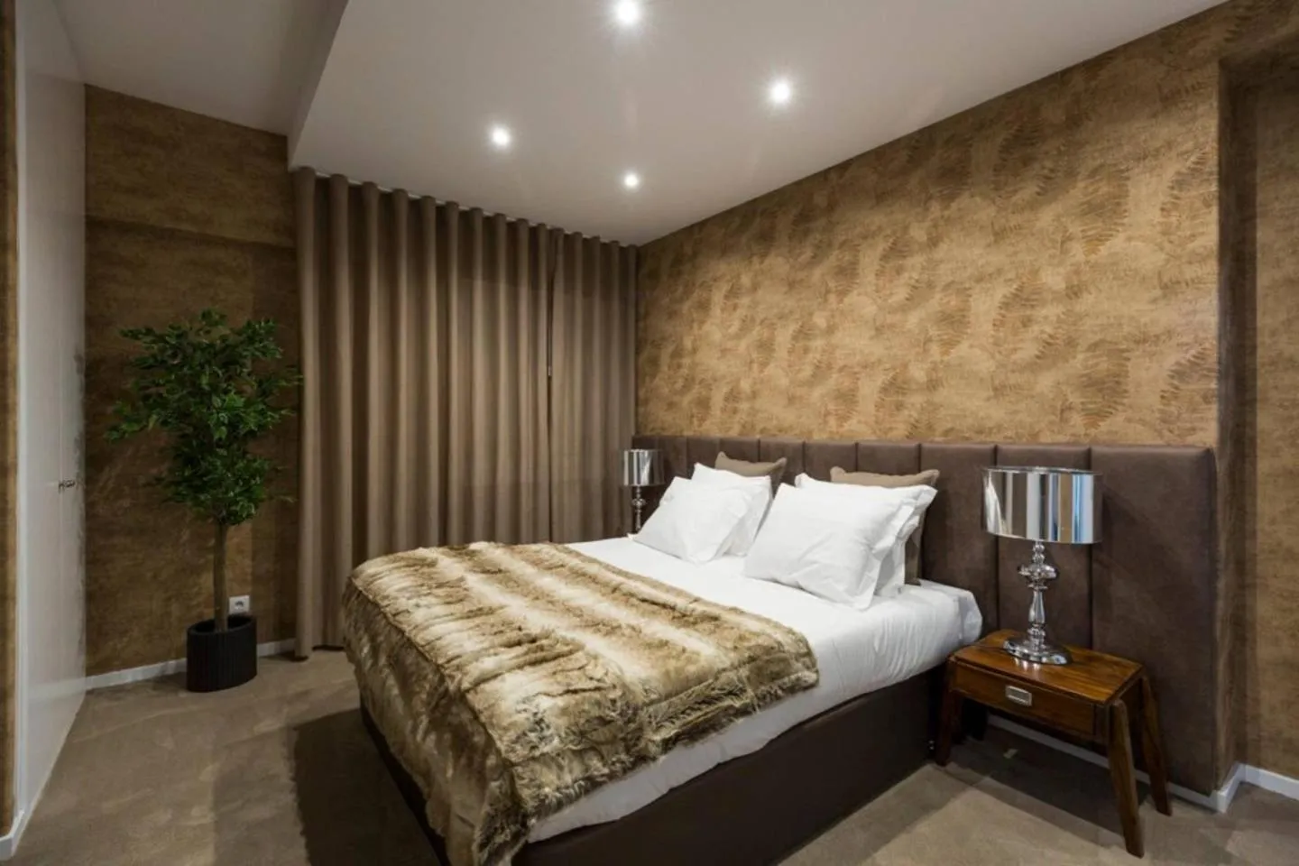 Bed in Olá Lisbon - Luxury Graça I