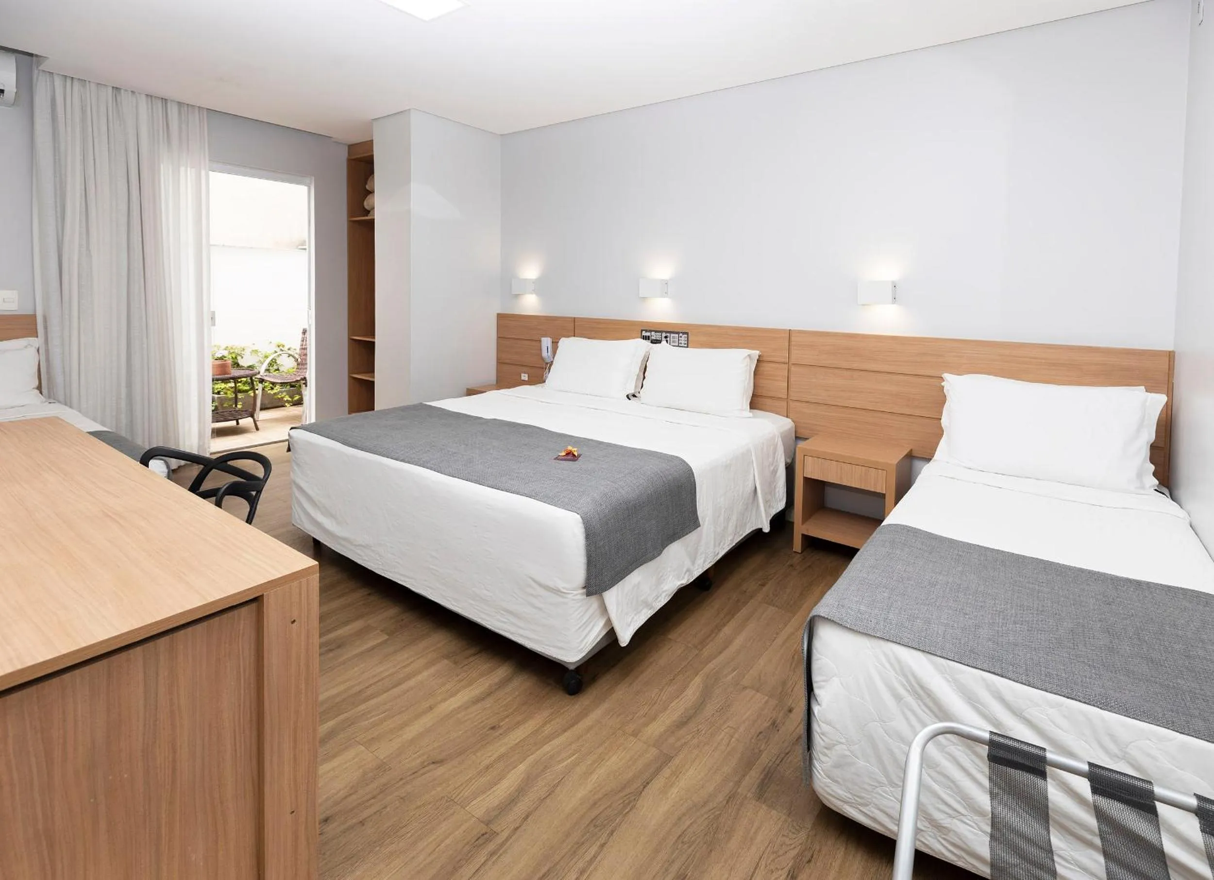 Bedroom, Bed in Tropikalya Gold Hotel