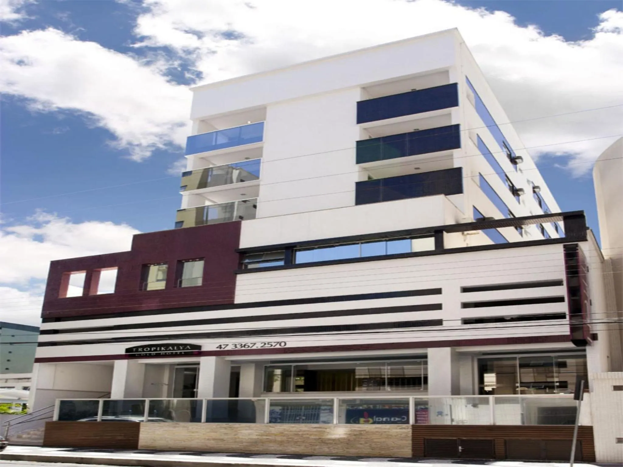 Patio in Tropikalya Gold Hotel