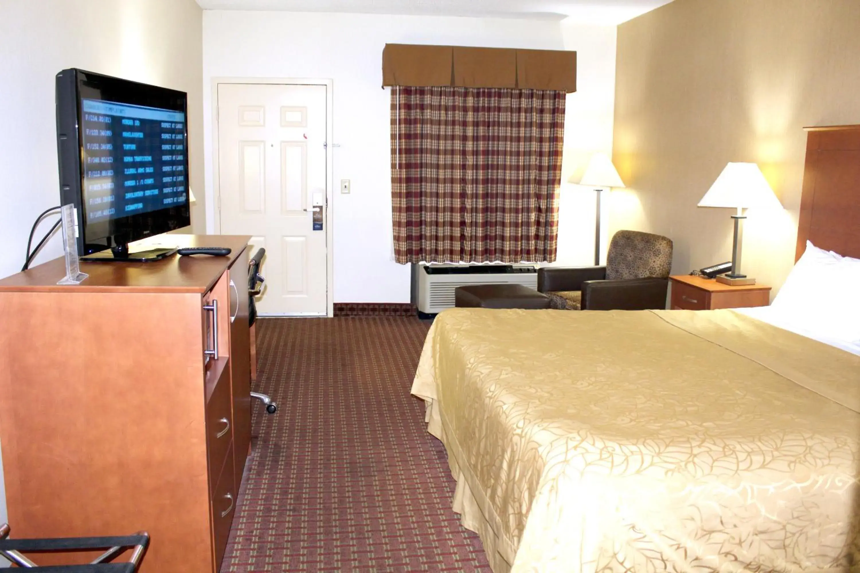 Deluxe King Room - Non-Smoking in Baymont by Wyndham Franklin Deluxe King Room - Non-Smoking in Baymont by Wyndham Franklin