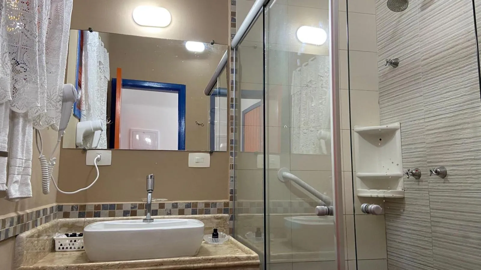 Bathroom in Kaliman Pousada