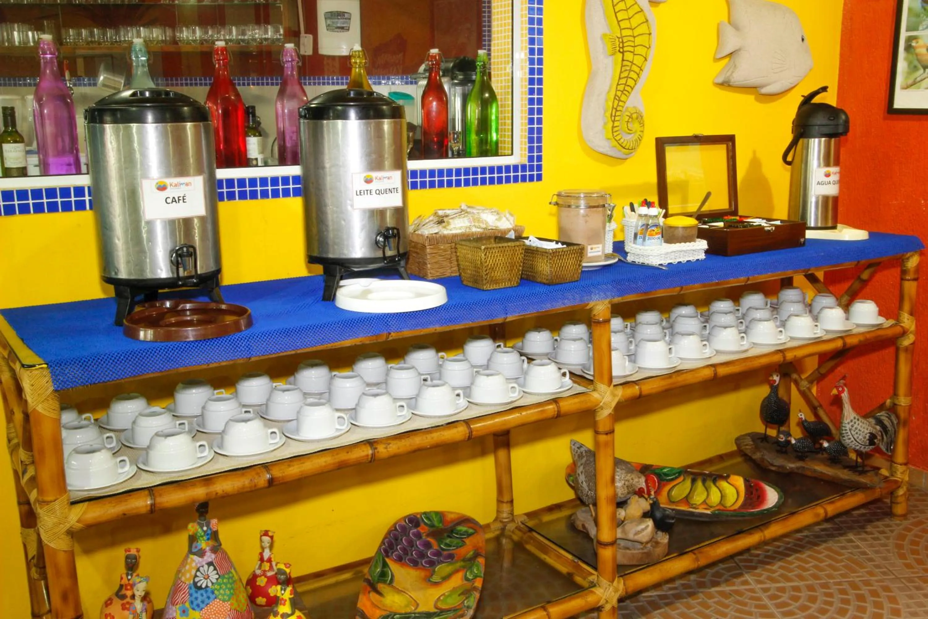 Buffet breakfast in Kaliman Pousada