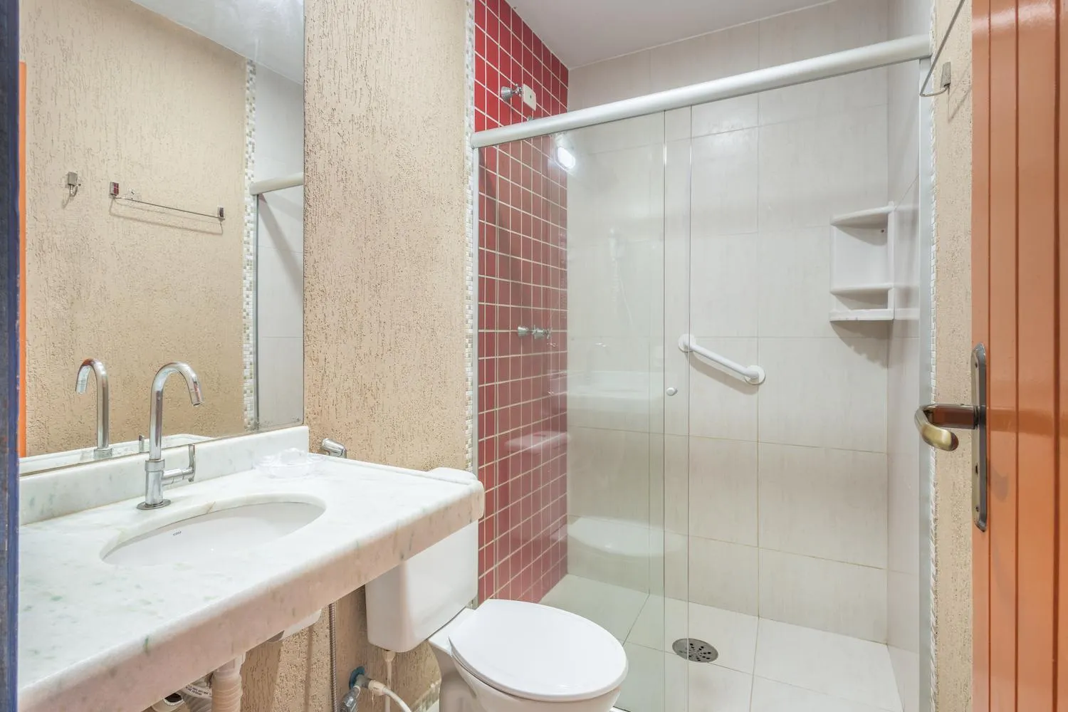 Bathroom in Kaliman Pousada