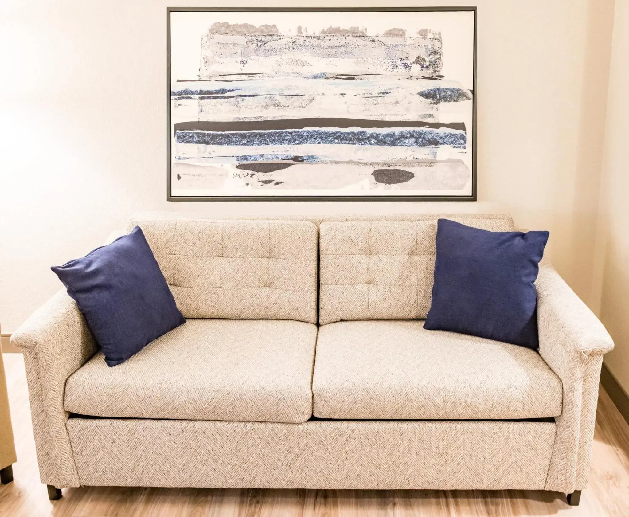 One-Bedroom Suite with Tub - Mobility Accessible in Candlewood Suites Richmond - South by IHG One-Bedroom Suite with Tub - Mobility Accessible in Candlewood Suites Richmond - South by IHG