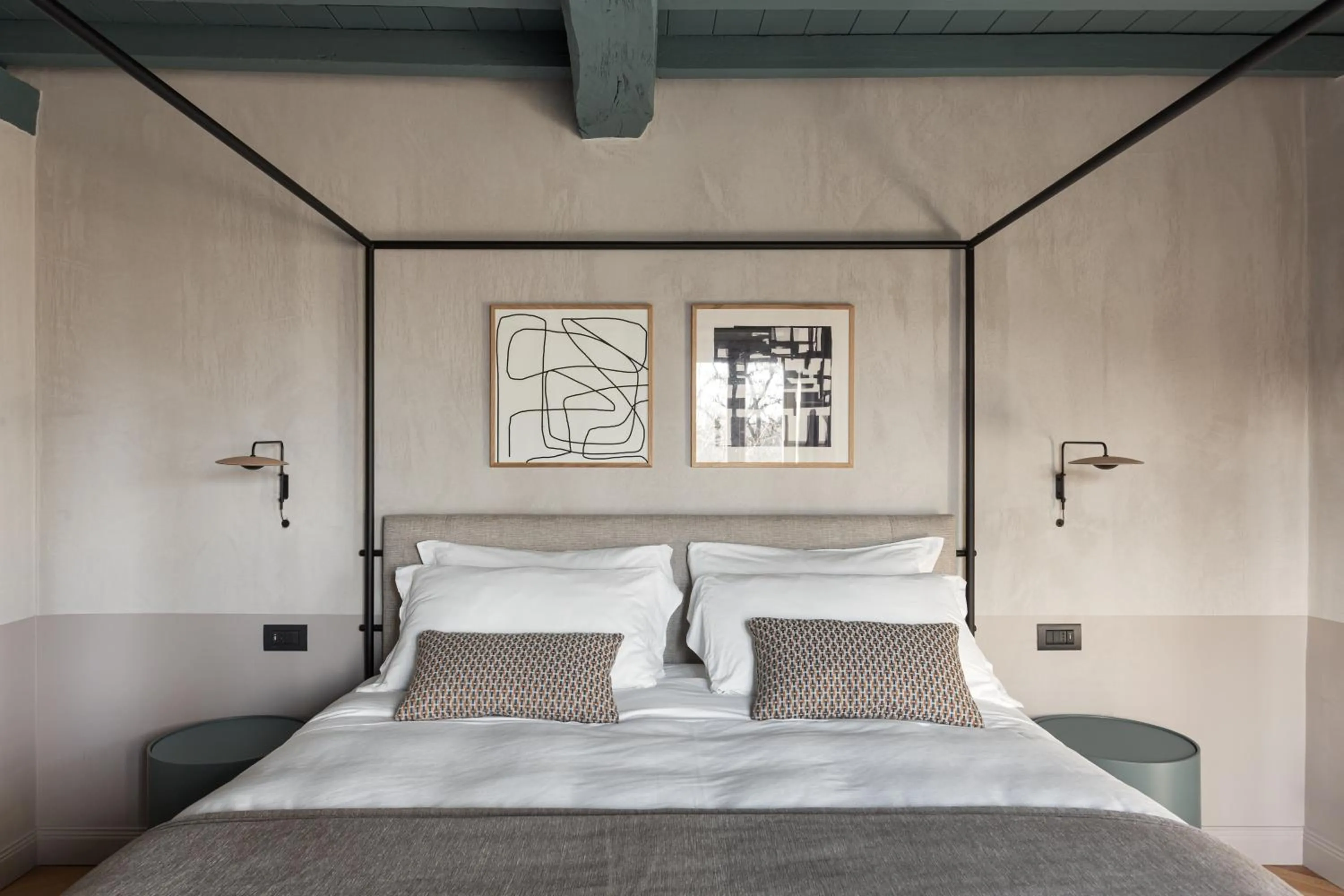Bed in Relais Roncolo 1888 - Small Luxury Hotels of the World
