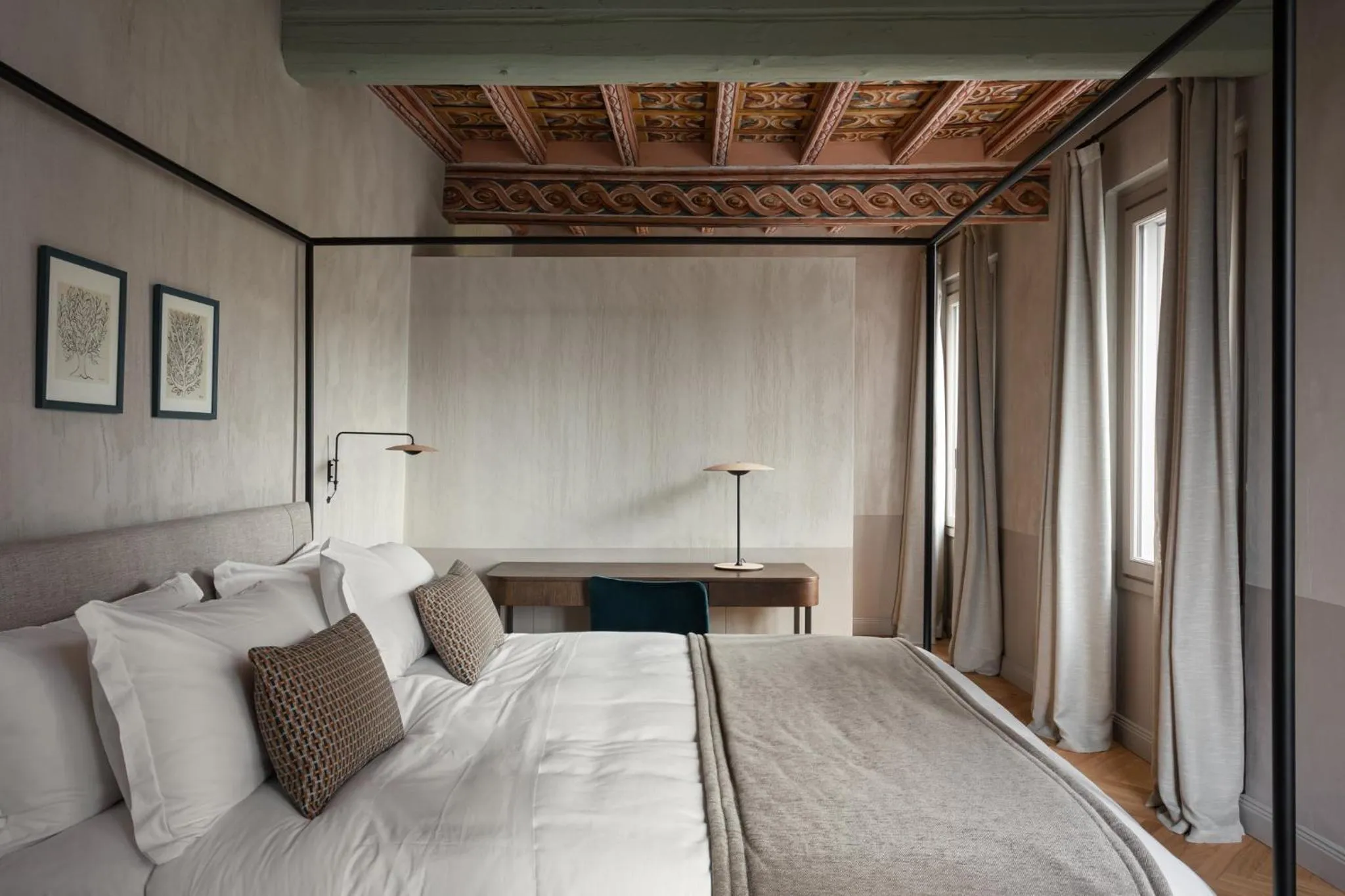 Bed in Relais Roncolo 1888 - Small Luxury Hotels of the World