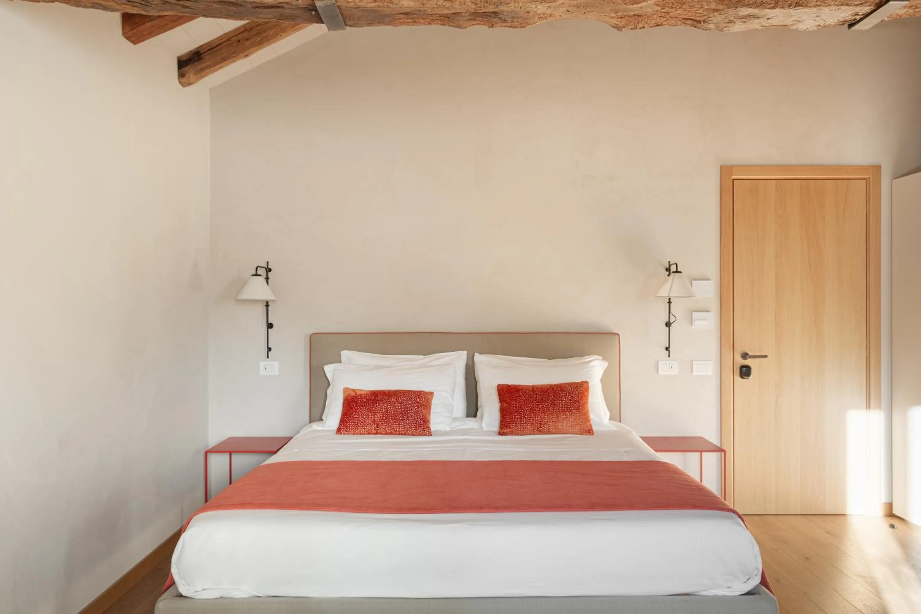 Bed in Relais Roncolo 1888 - Small Luxury Hotels of the World