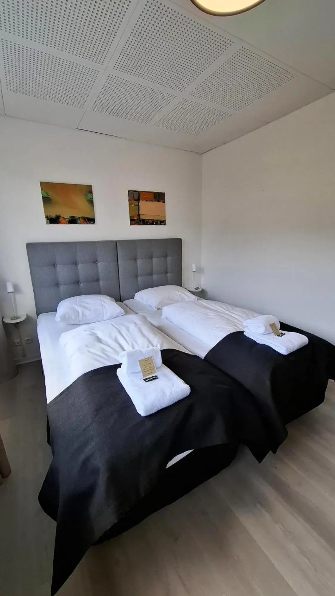 Double Room in Hotel Runavík Double Room in Hotel Runavík