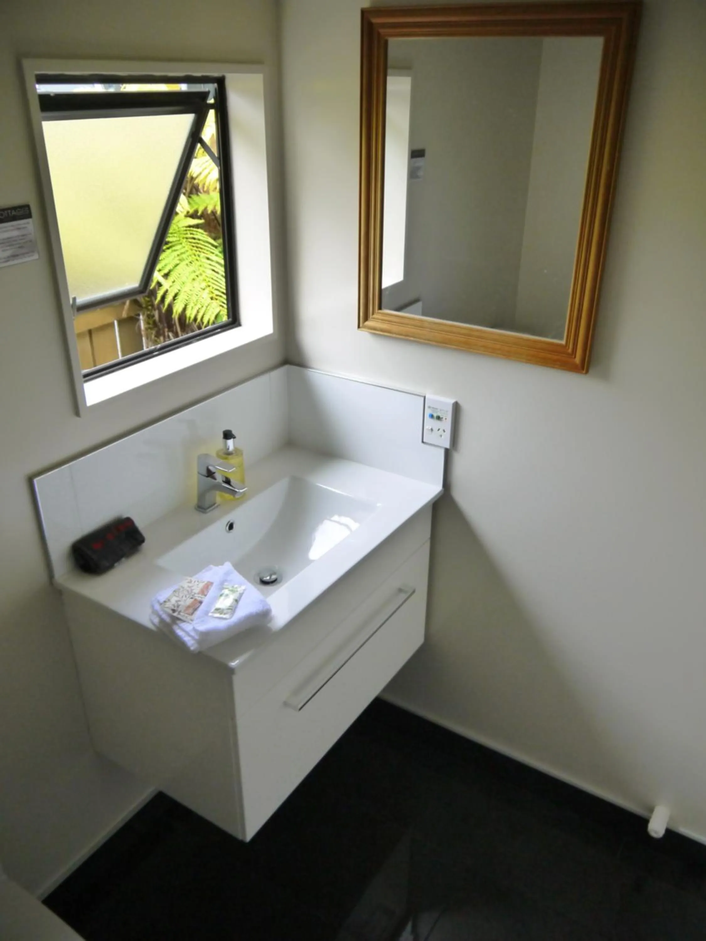 Bathroom in 10 Cottages