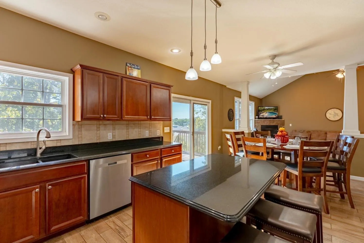 Kitchen or kitchenette in Private Pool Vacation Home