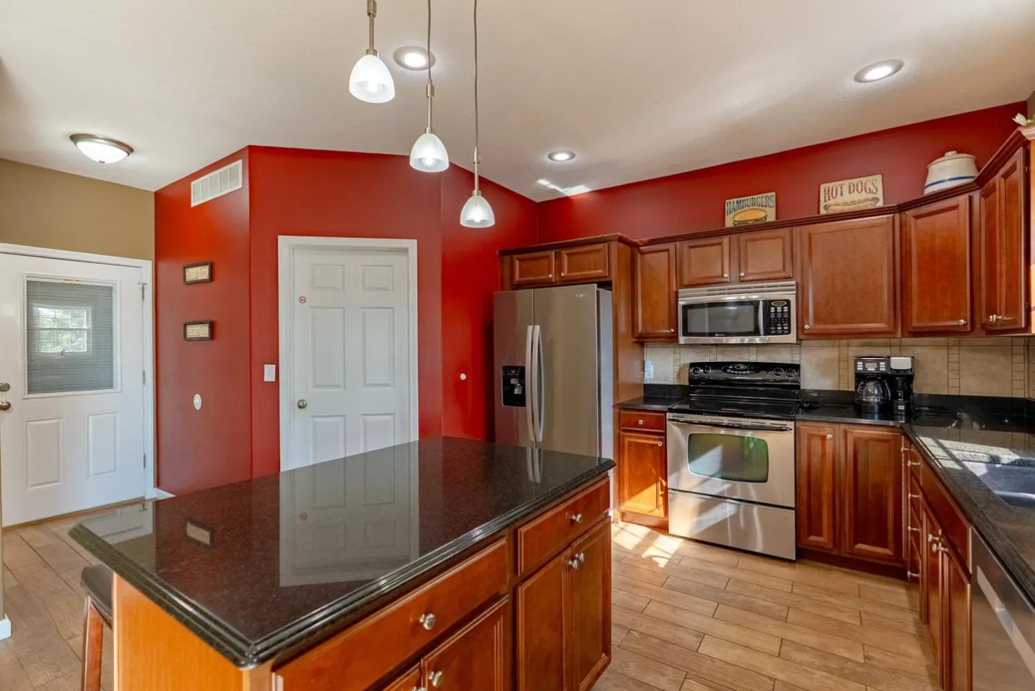 Kitchen or kitchenette in Private Pool Vacation Home