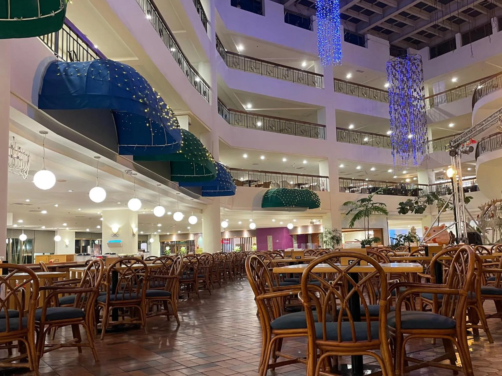 Restaurant/places to eat in Howard Beach Resort Kenting