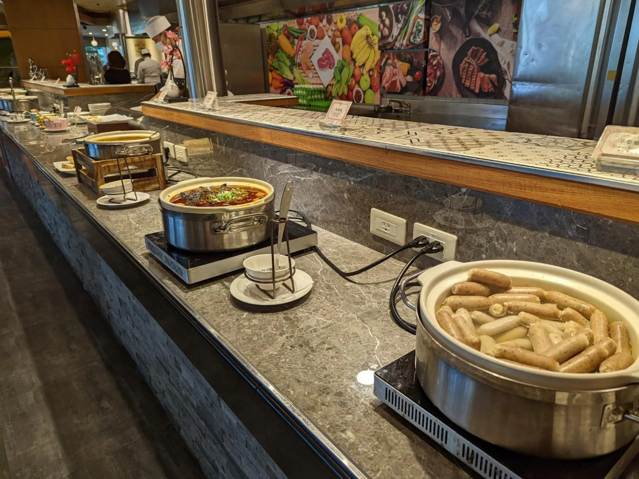 Restaurant/places to eat in Howard Beach Resort Kenting