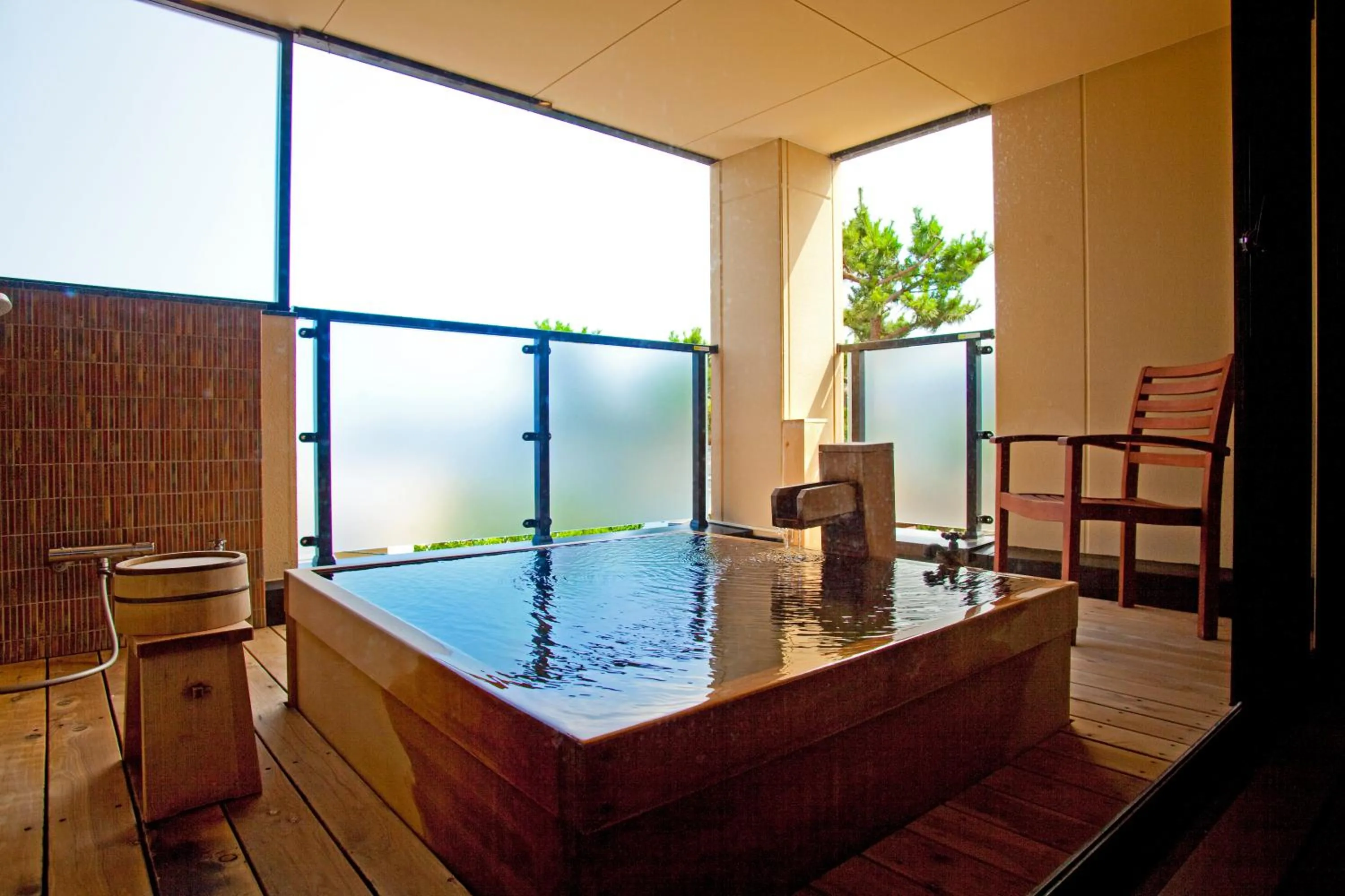 Hot Spring Bath in Yuyado Ichibanchi