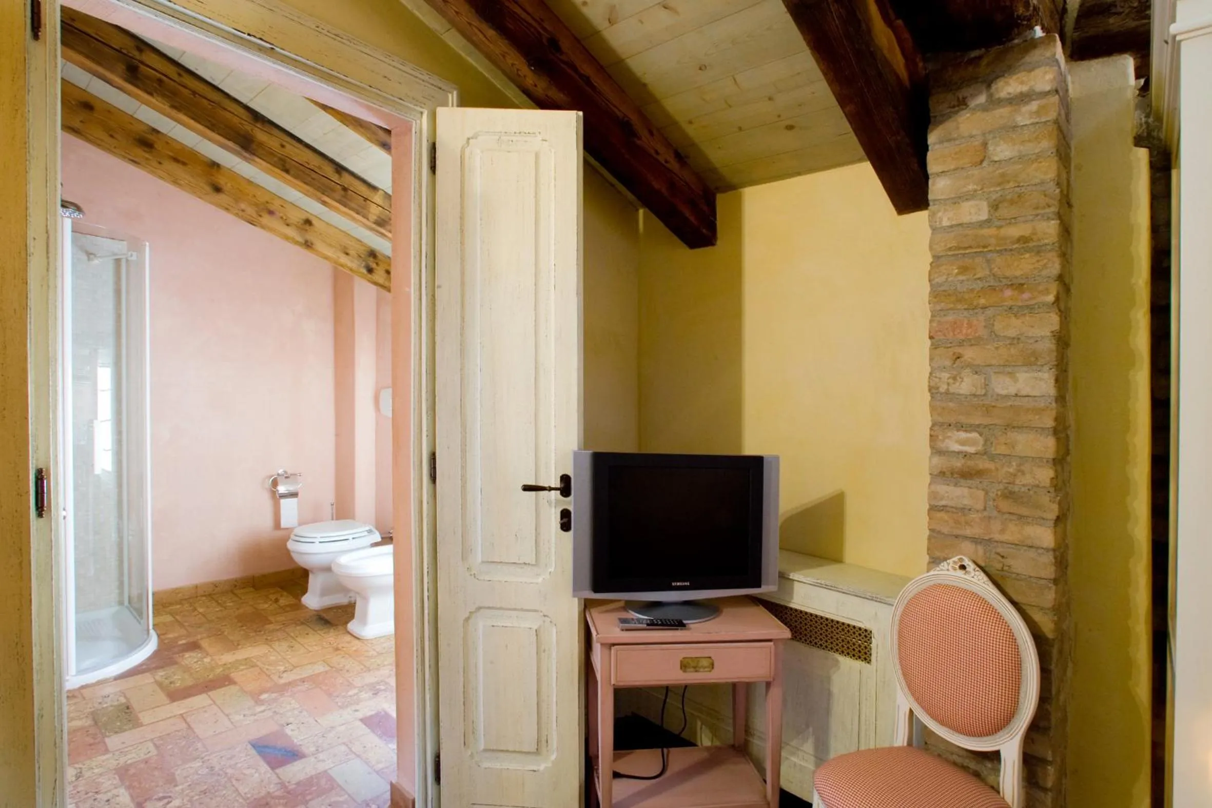 Bathroom in Hospitale I Mori