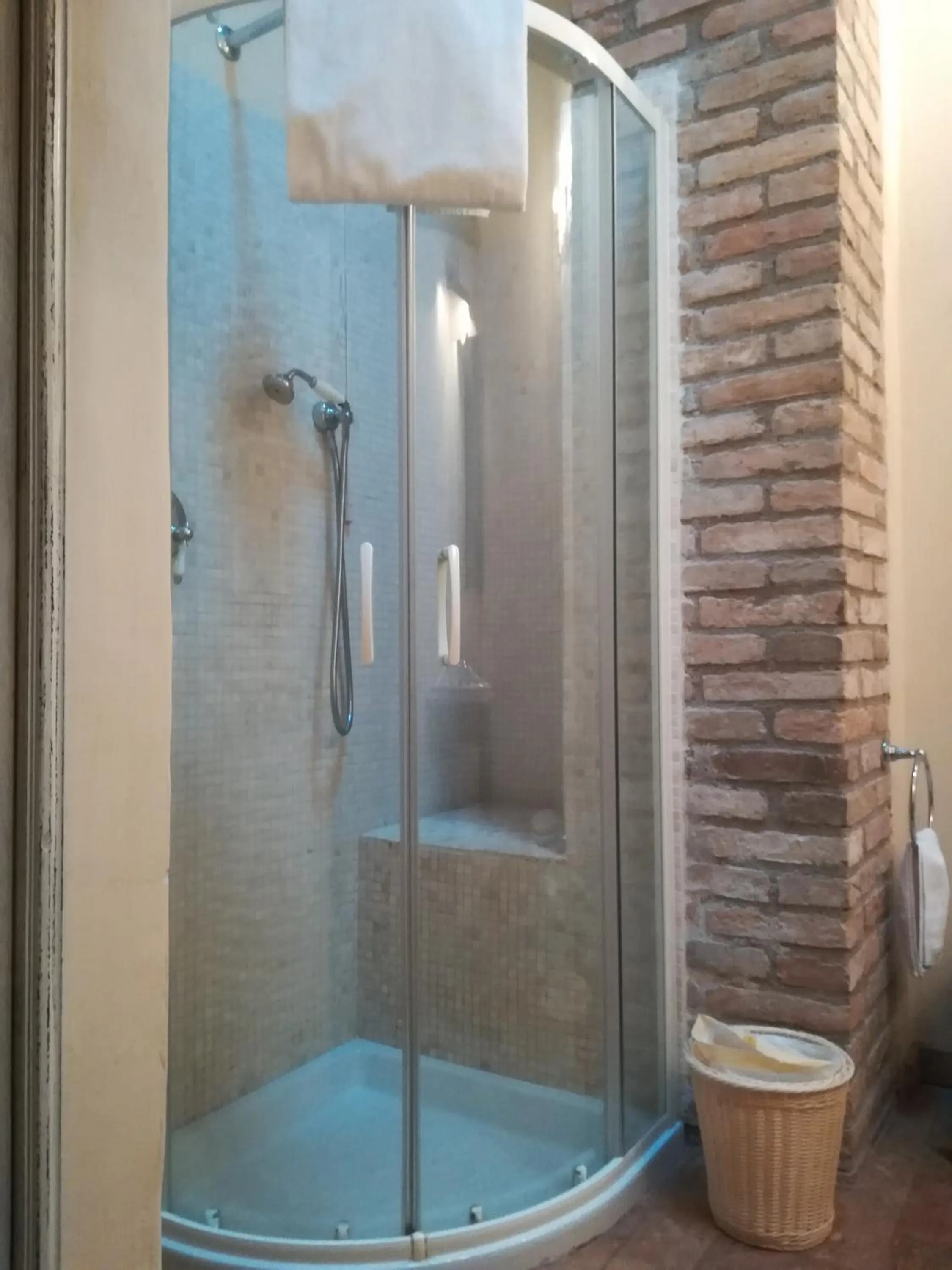 Bathroom in Hospitale I Mori