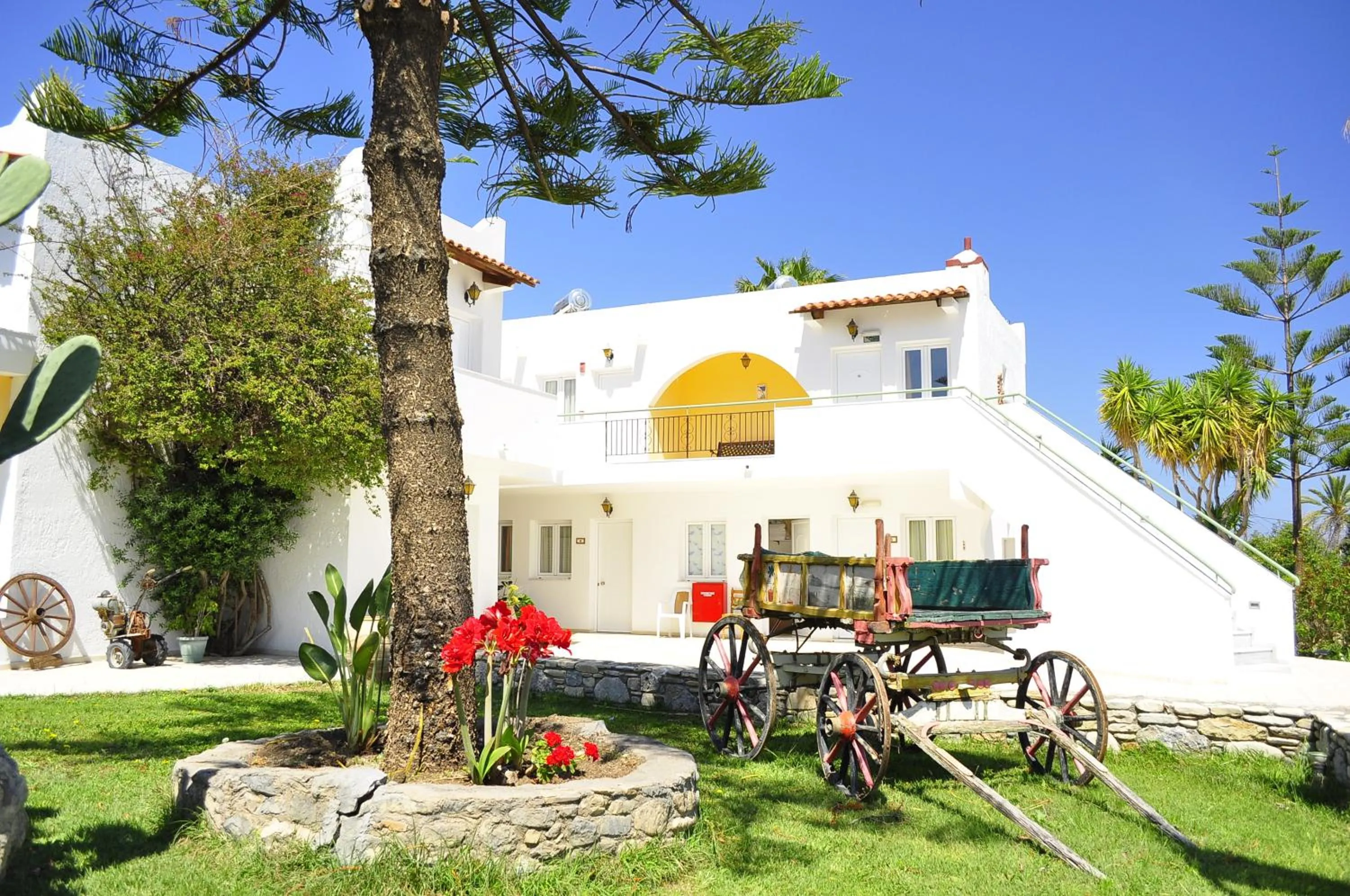 Property building in Ampavris Family Apartments