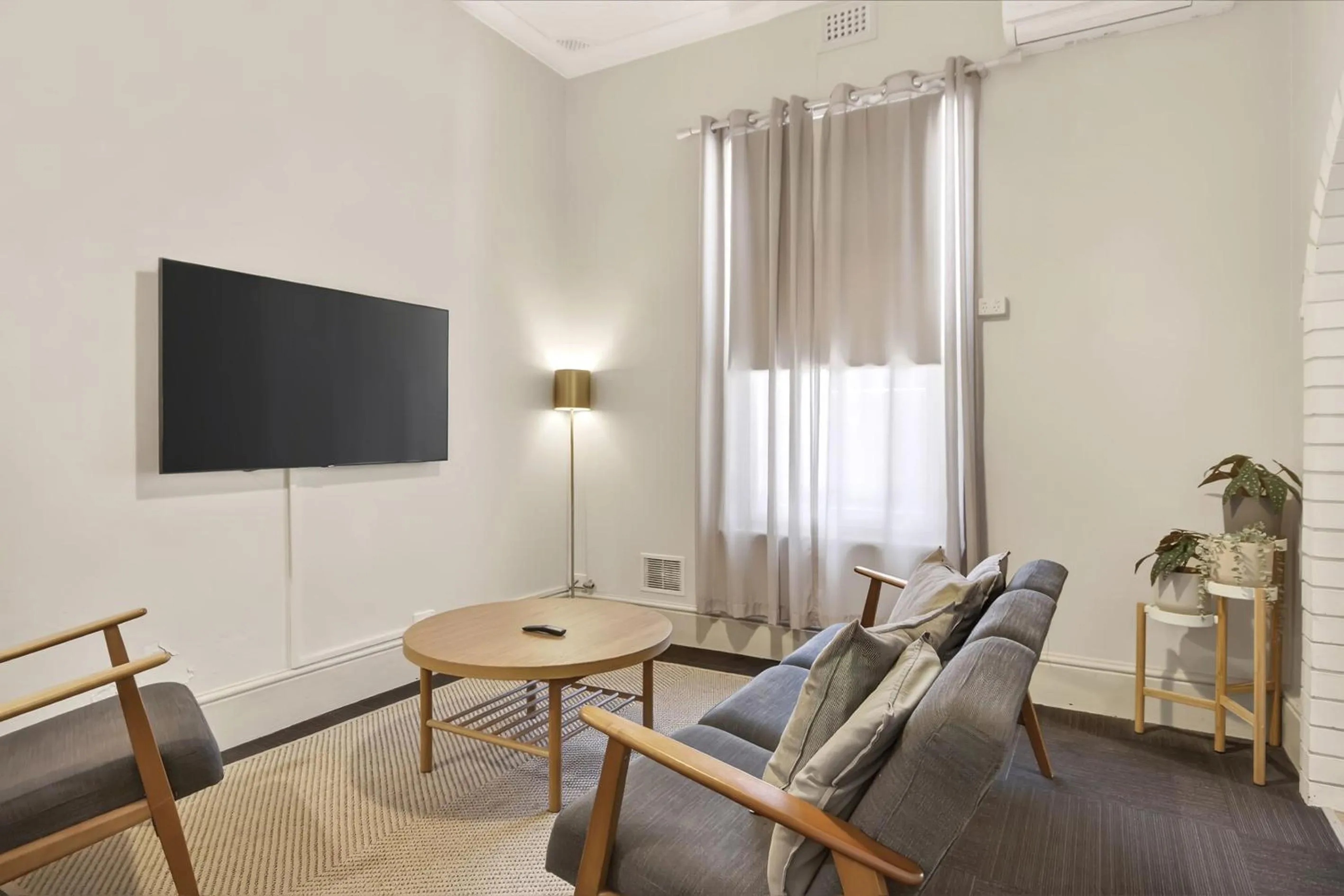 Living room in The Clifton Motel