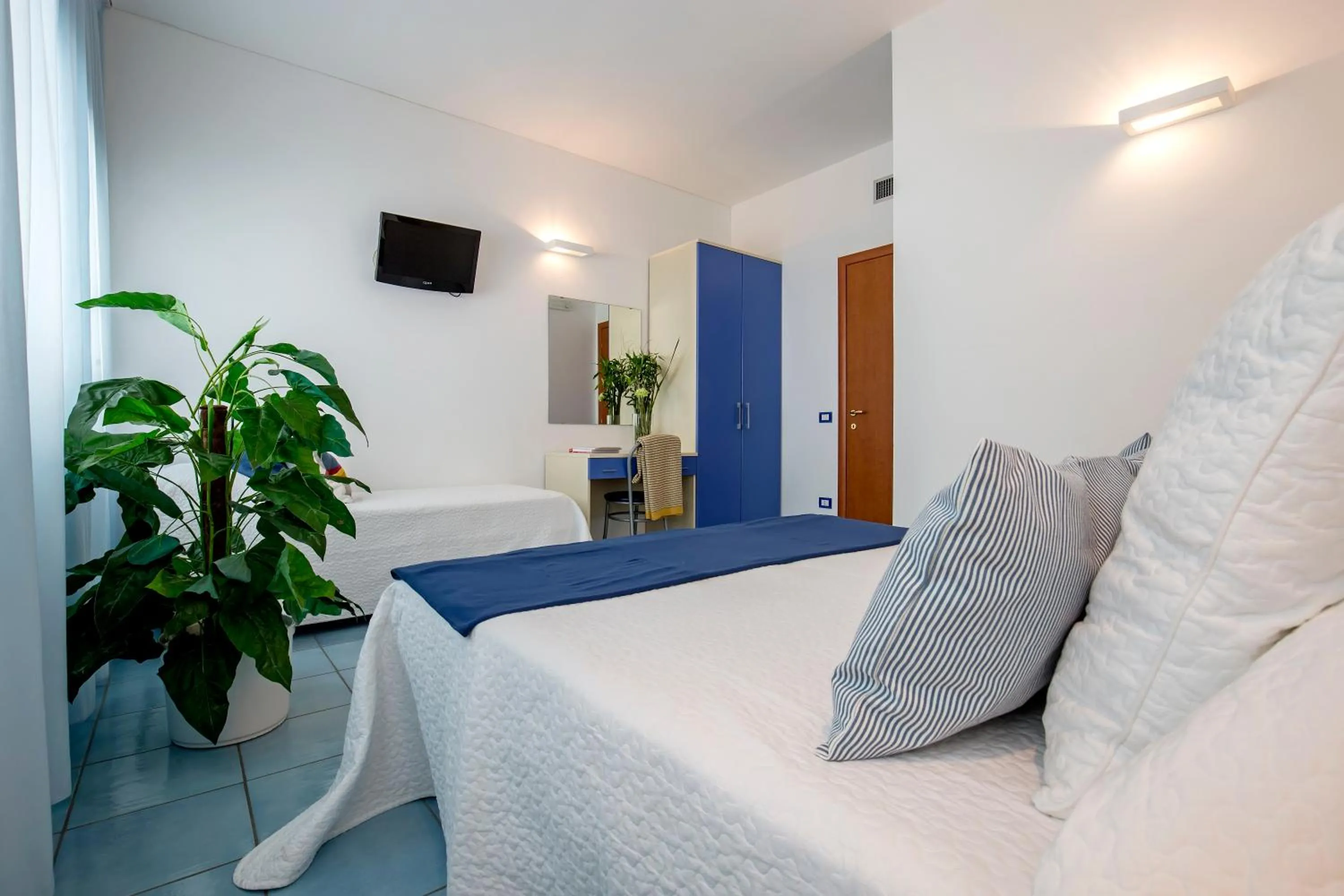 Bed in Angelina Residence